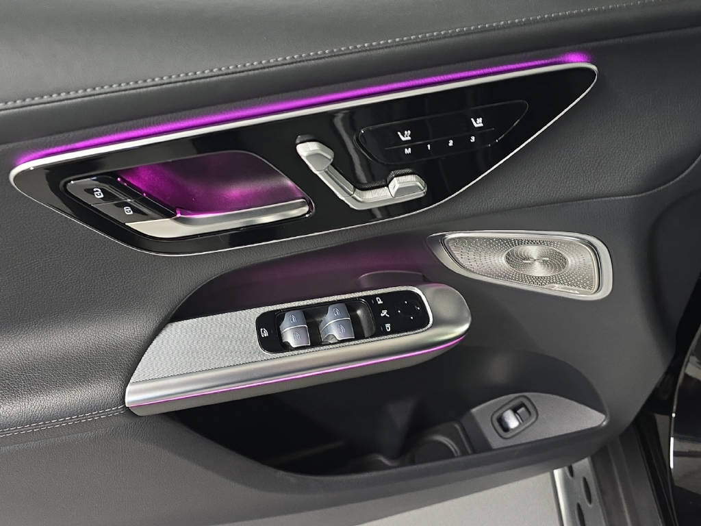 MERCEDES-BENZ GLC 200 AMG Line 4Matic - 6