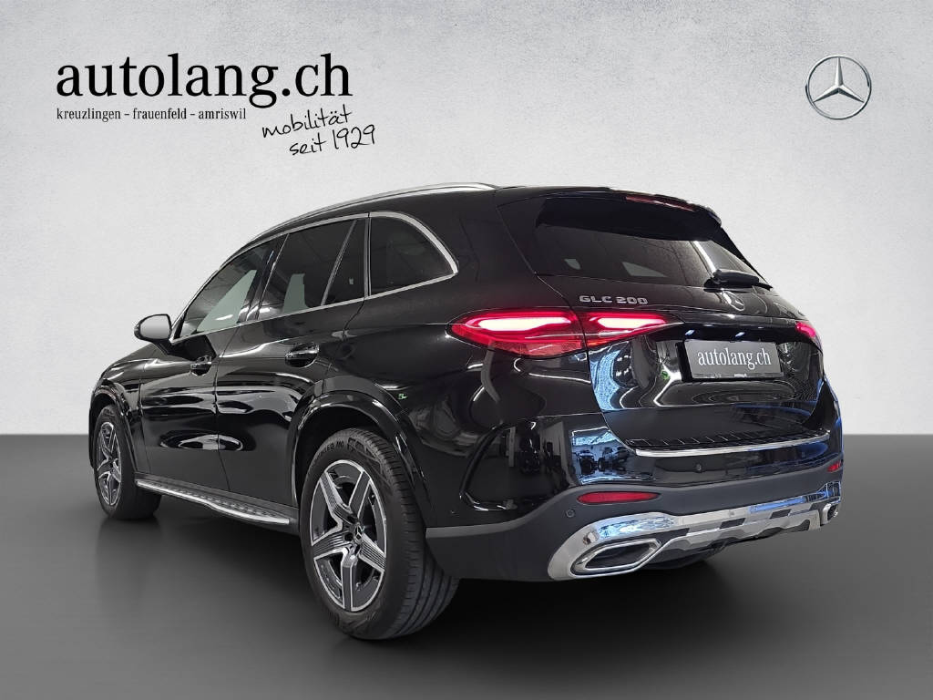 MERCEDES-BENZ GLC 200 AMG Line 4Matic - 3
