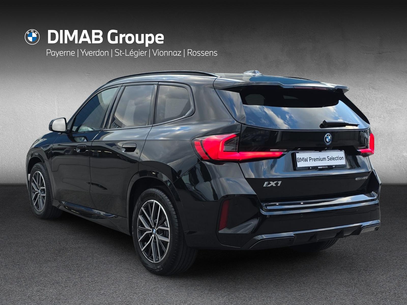 BMW iX1 20 M Sport eDrive U11 (CH) AHK 750KG **100 % électrique** - 3