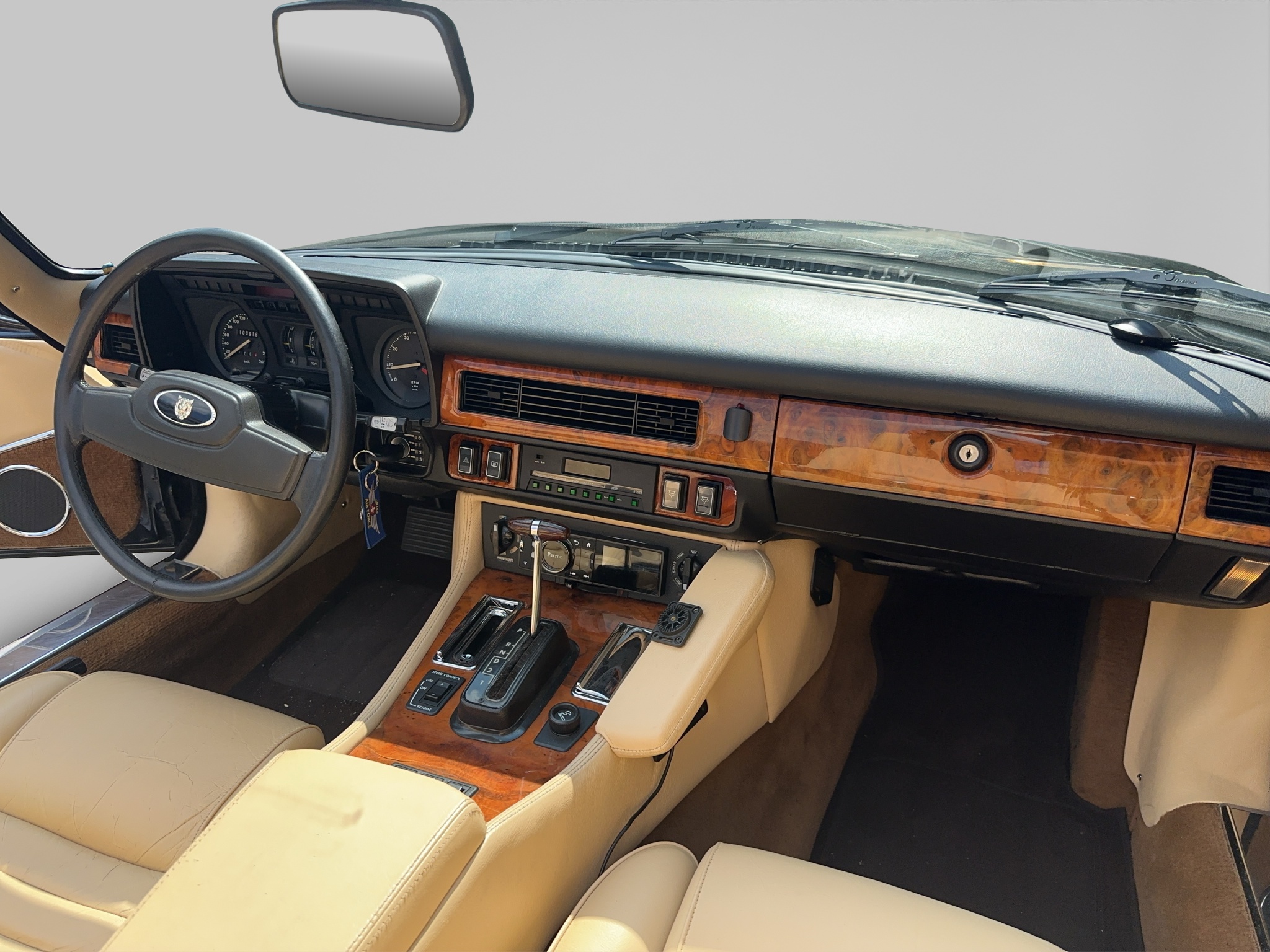 JAGUAR XJ 12