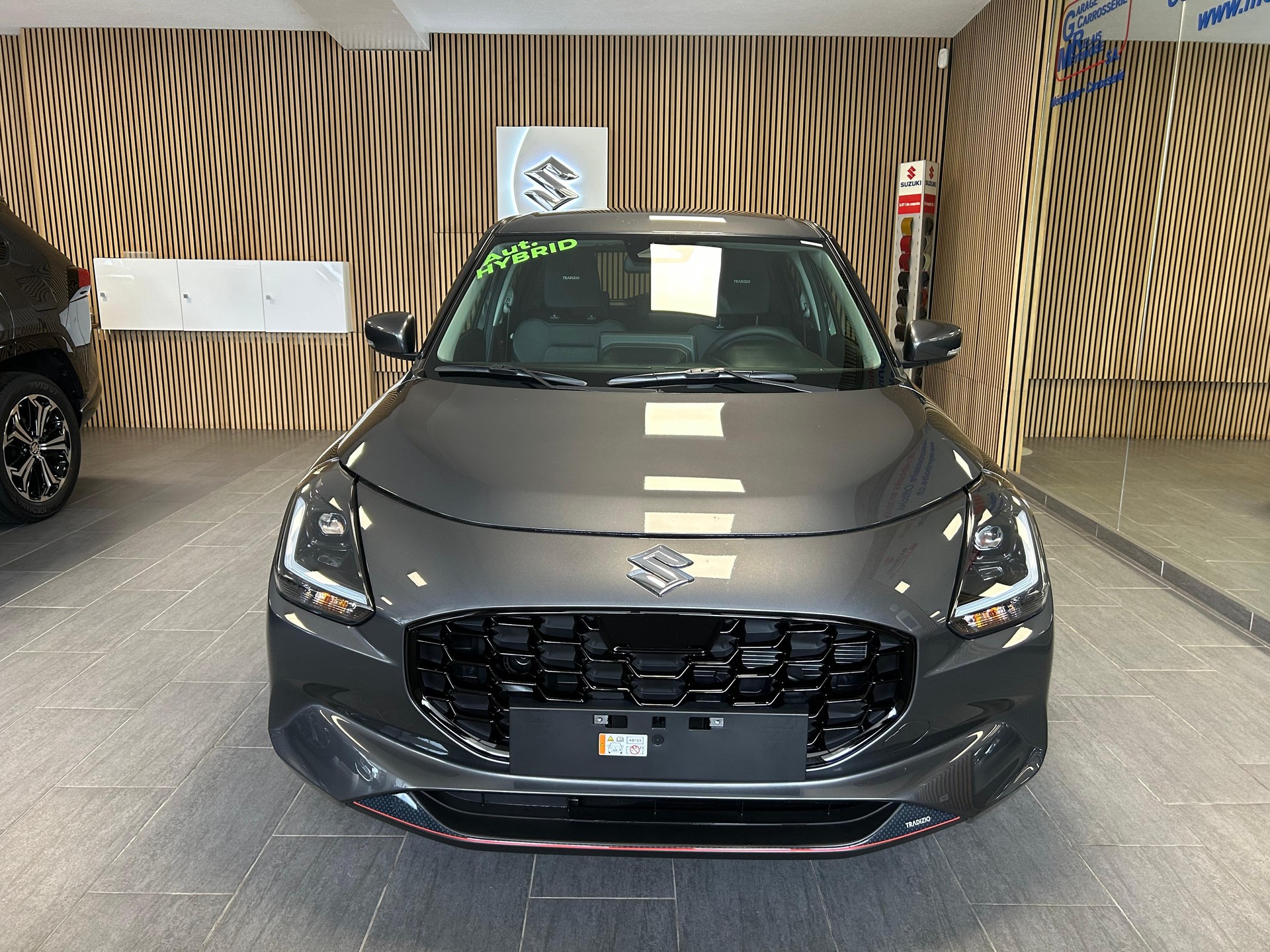 SUZUKI Swift 1.2 Tradizio Top Hybrid - 4