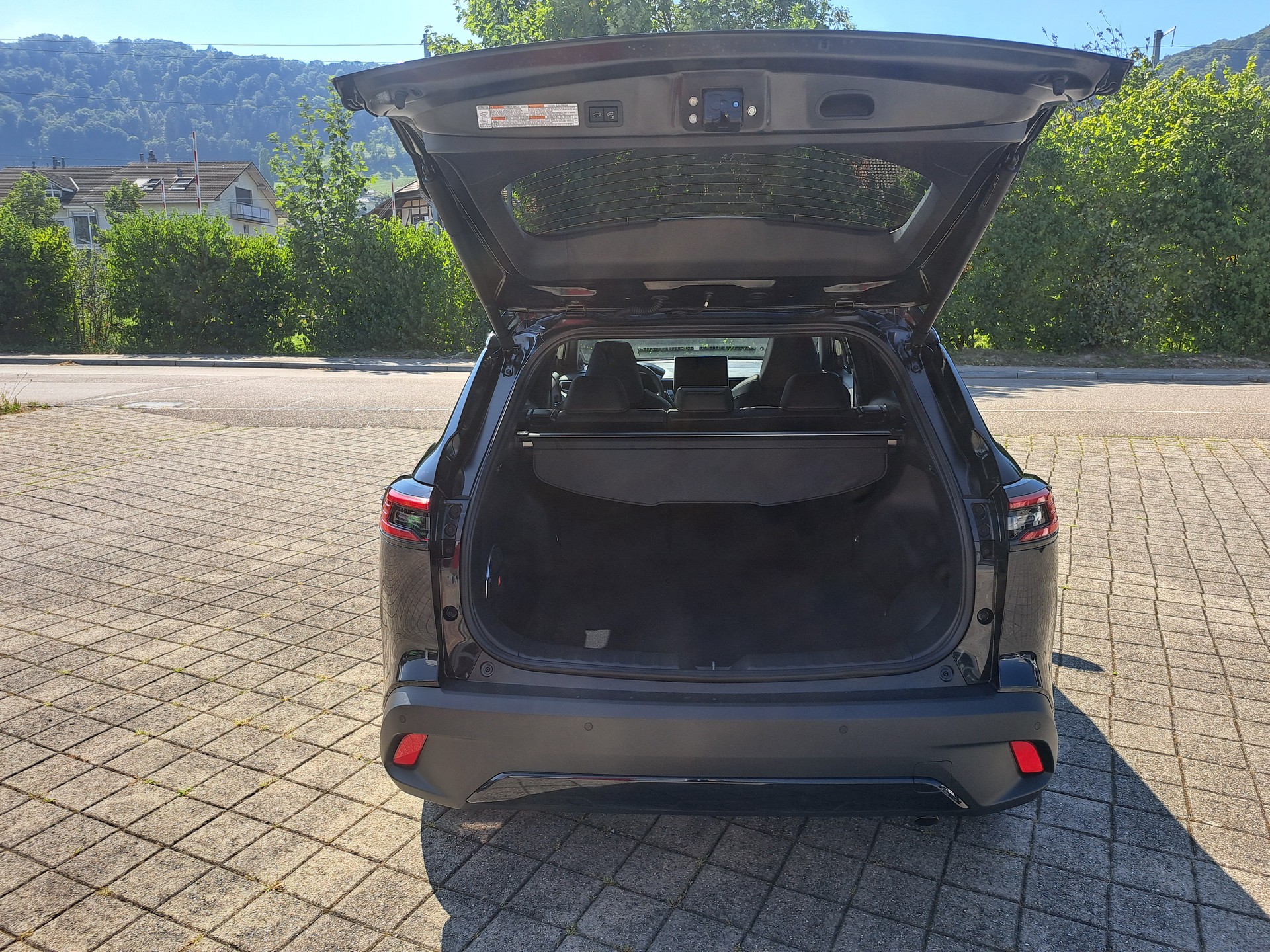 TOYOTA Corolla Cross 2.0 Premium e-CVT AWD - 10