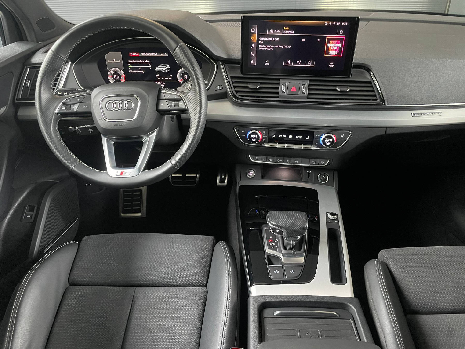 AUDI Q5 2.0 40 TDI Advanced quattro S-Tronic-6