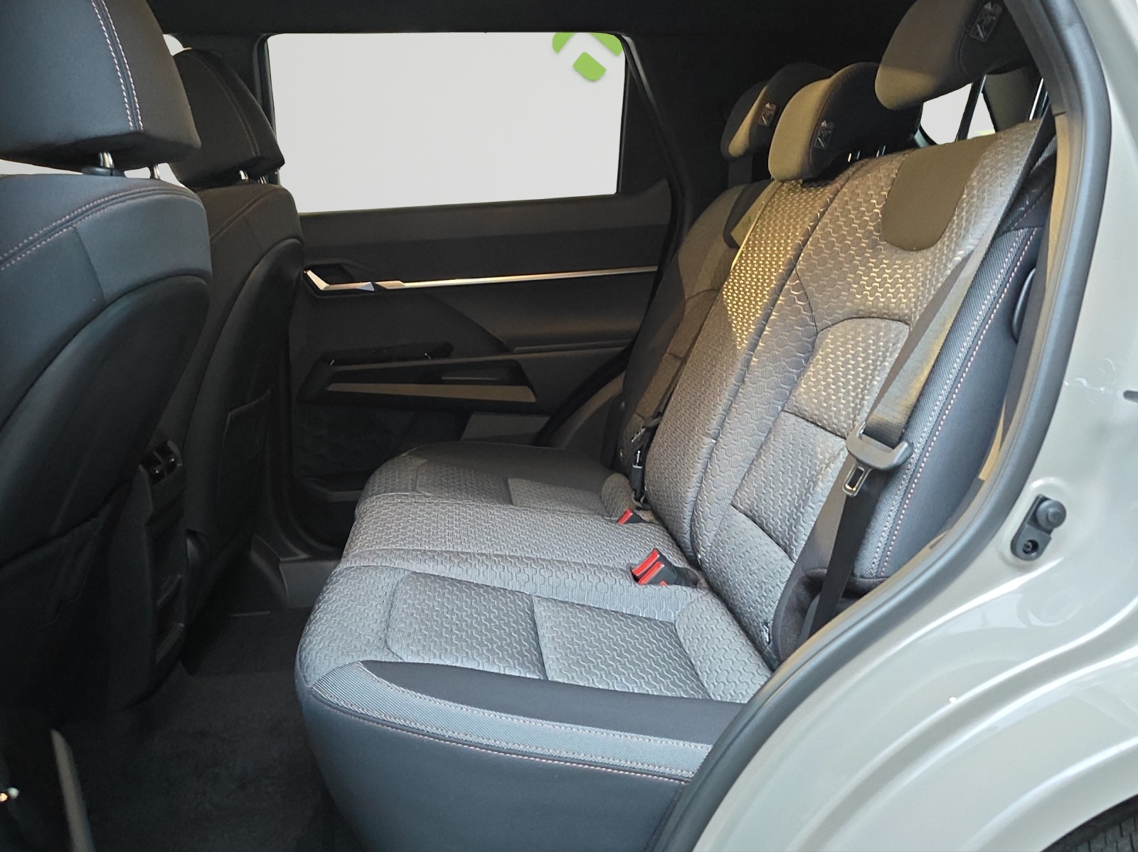 KGM-SsangYong Torres 1.5 TGDI Hybrid Platinum AT - 12