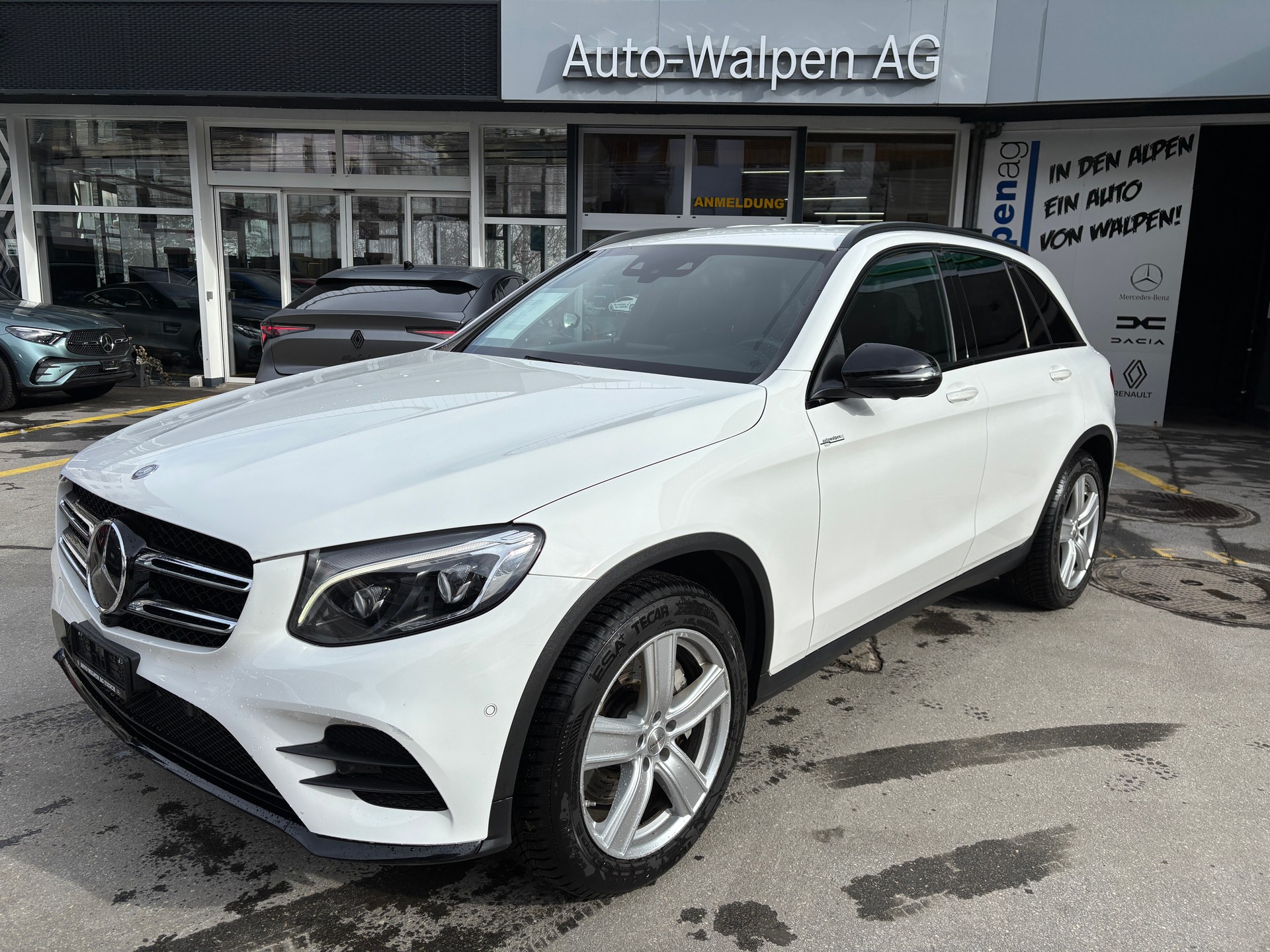 MERCEDES-BENZ GLC 250 d AMG Line 4Matic