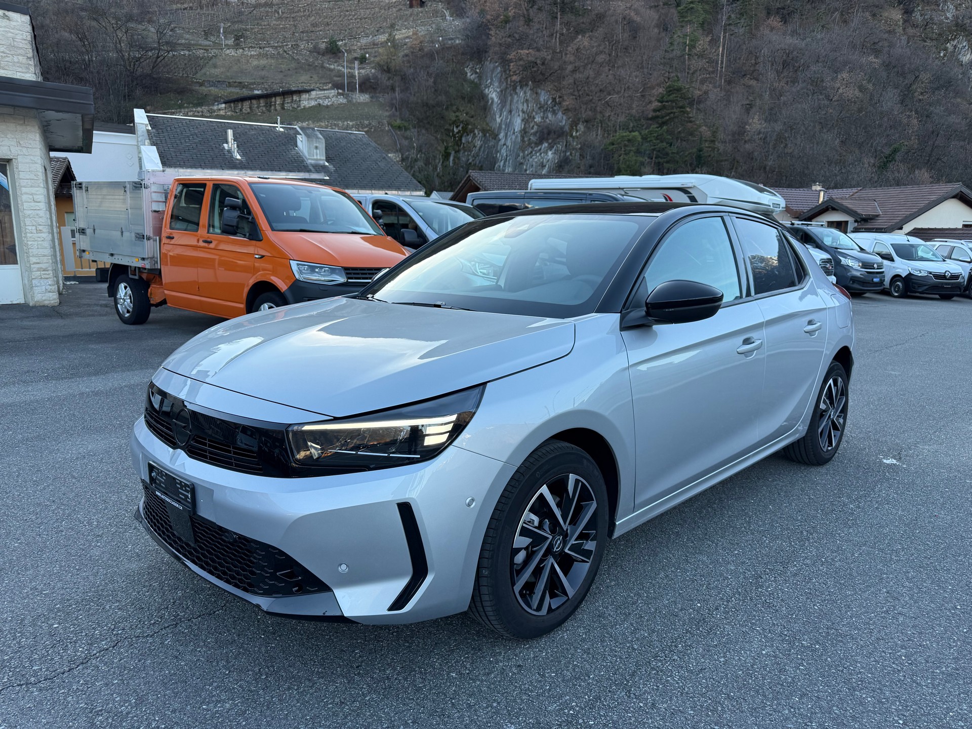 OPEL Corsa 1.2 TP GS - 2