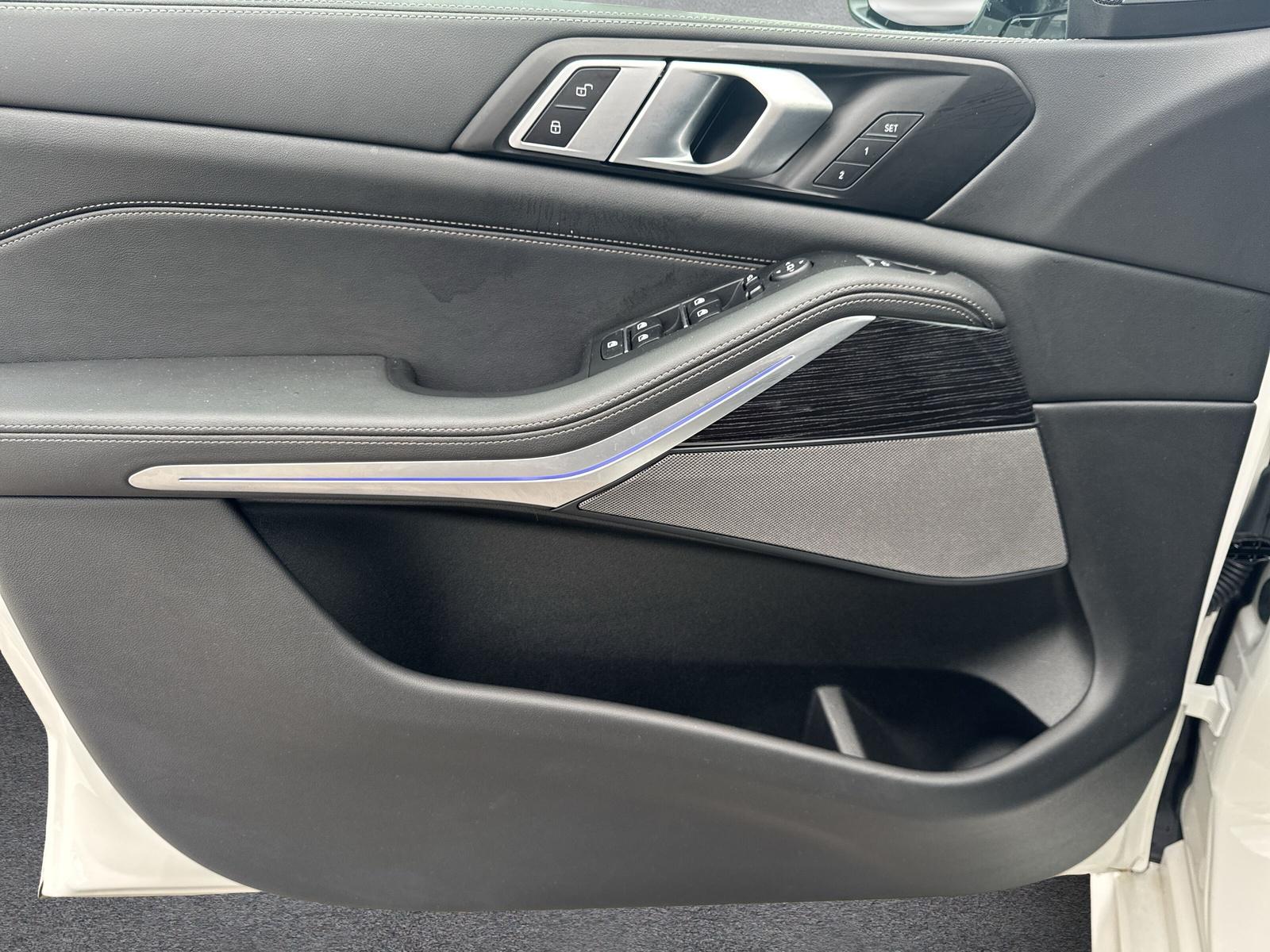 BMW X5 30d M Sport xDrive (CH) AHK 3.5T ** 7 Places ** - 17
