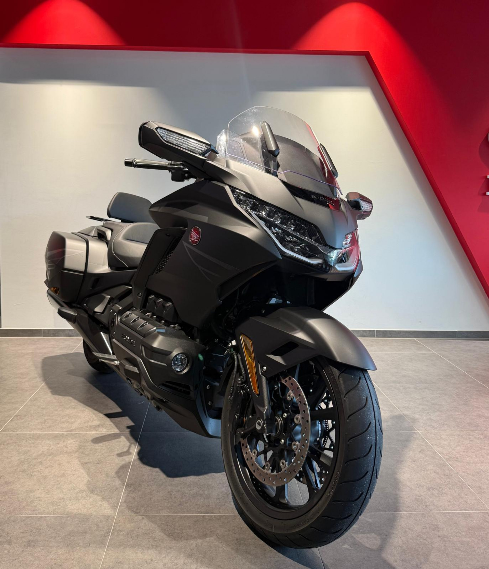 HONDA GL 1800 Gold Wing DCT 50th Anniversary