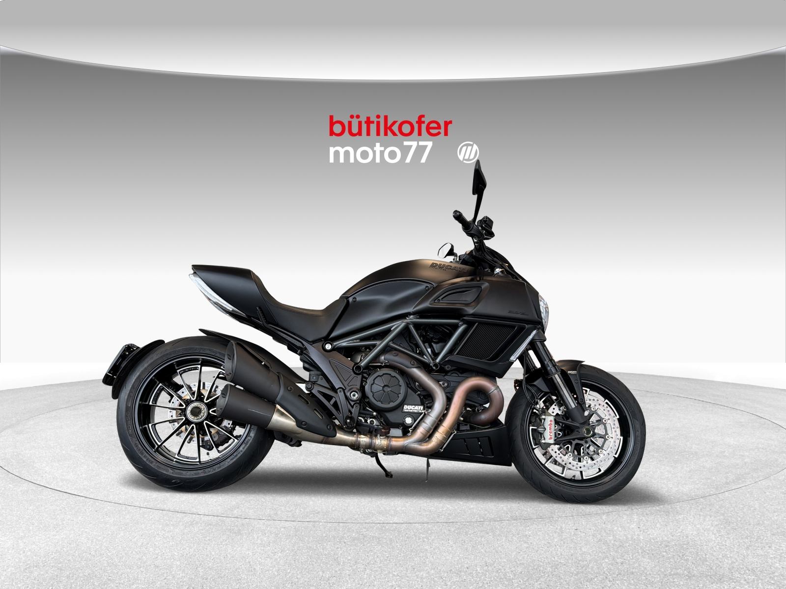DUCATI DIAVEL 1200 Dark ABS - 3