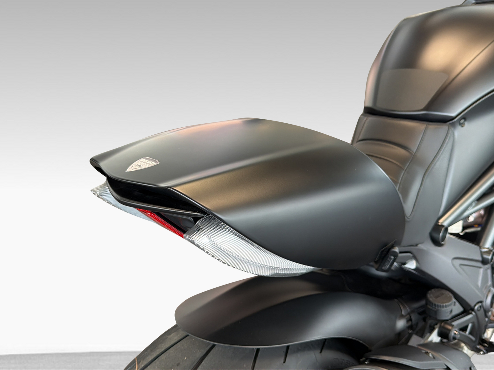 DUCATI DIAVEL 1200 Dark ABS - 9