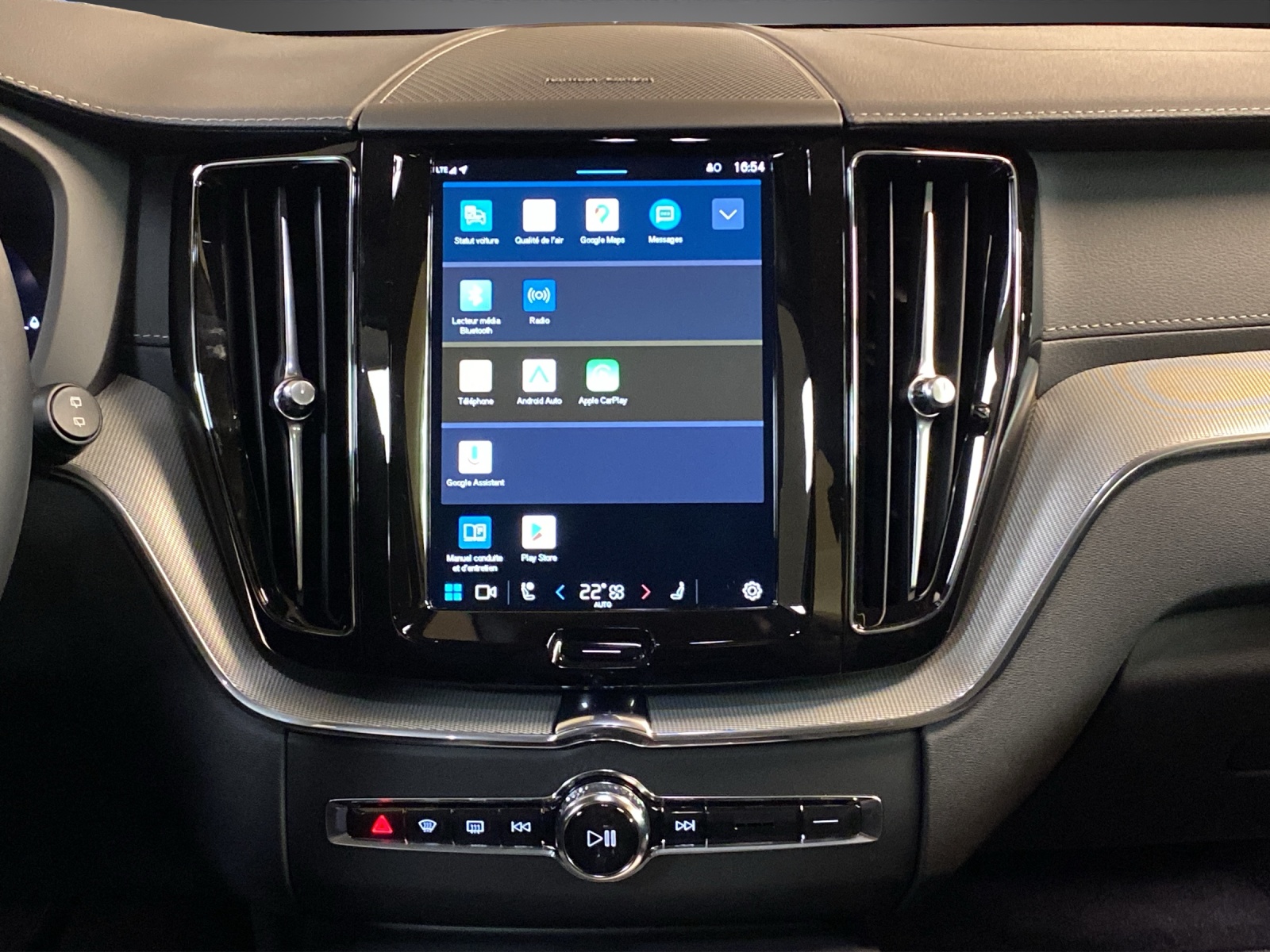 VOLVO XC60 T6 eAWD PluginHybrid Ultimate Dark Geartronic - 13