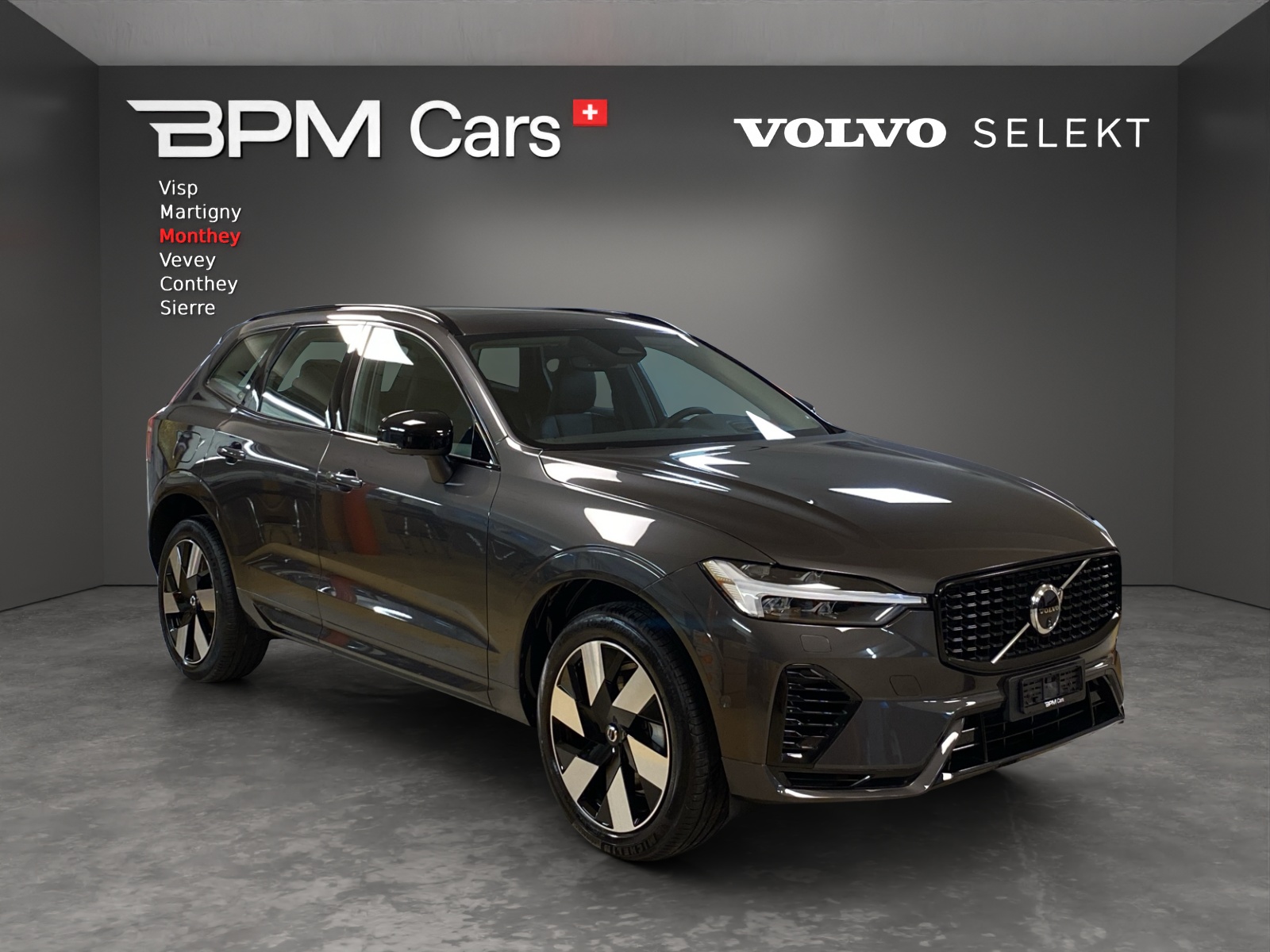 VOLVO XC60 T6 eAWD PluginHybrid Ultimate Dark Geartronic - 3
