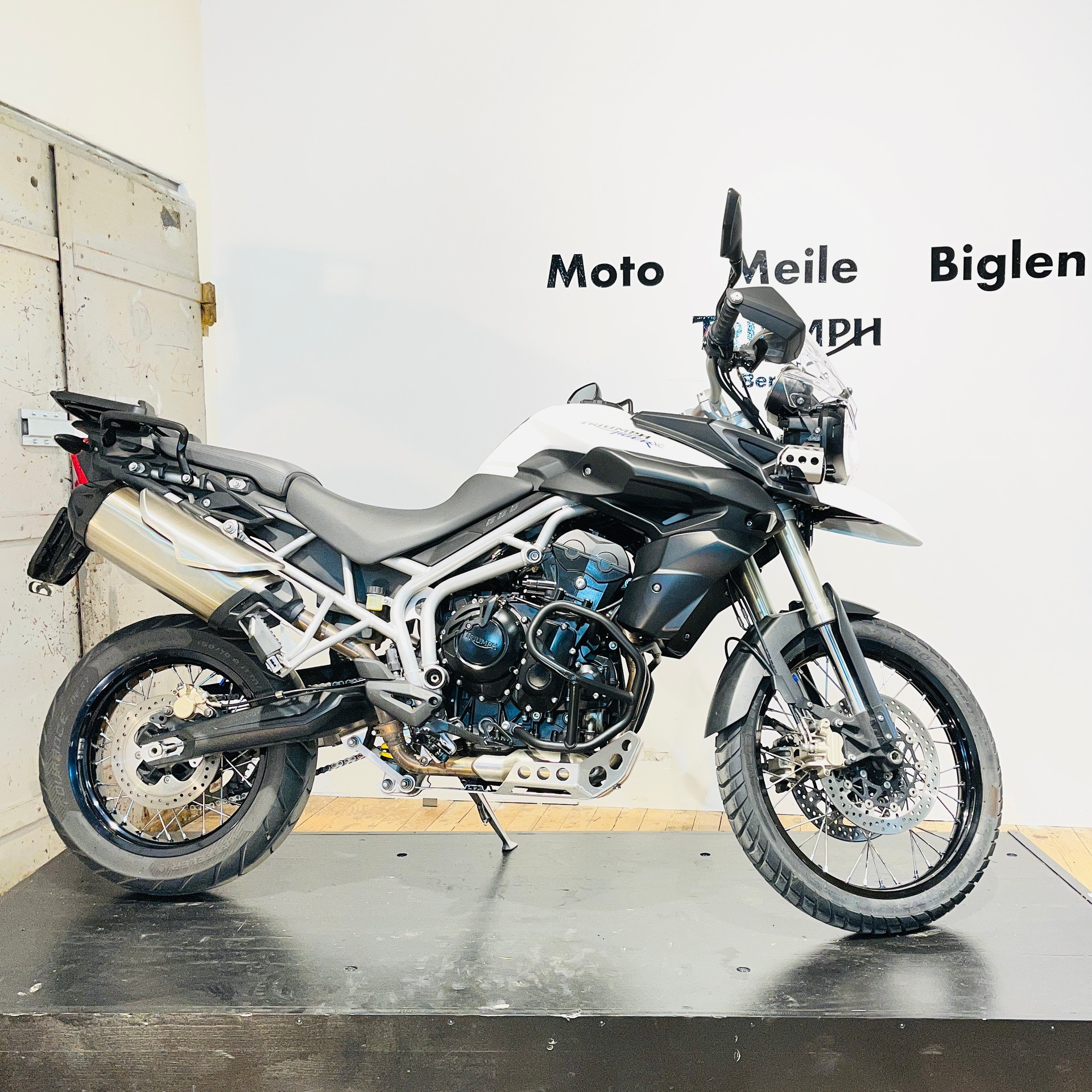 TRIUMPH Tiger 800 XC - 2