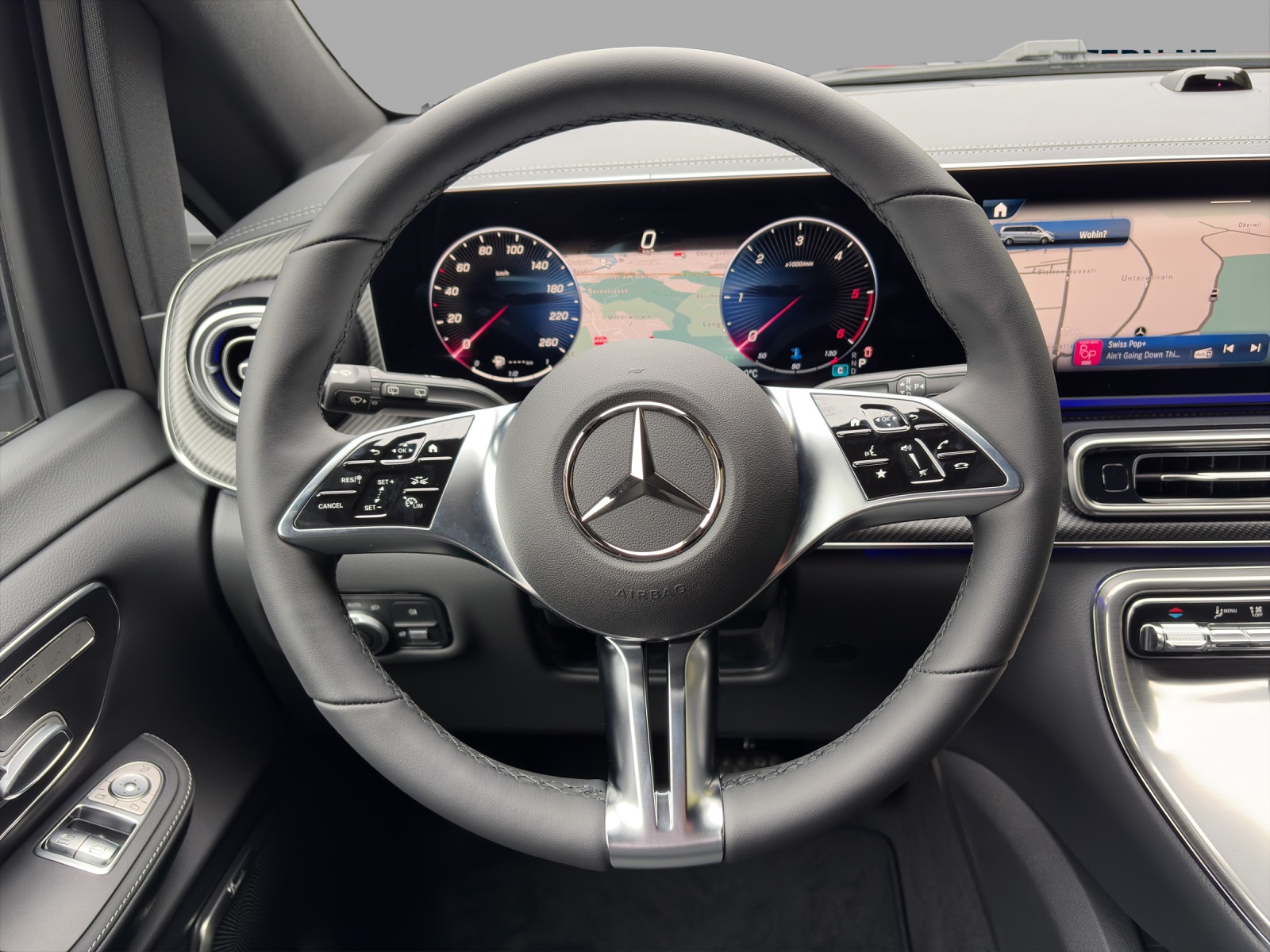MERCEDES-BENZ V 300 d lang 4Matic Swiss Edition 9G-Tronic - 11