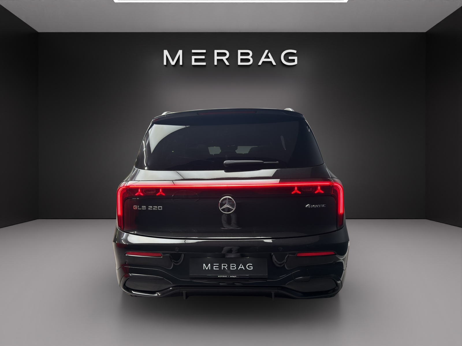MERCEDES-BENZ GLB 220 4MATIC - 5