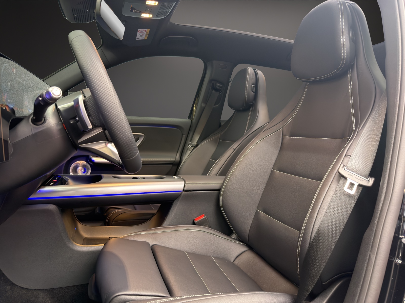 MERCEDES-BENZ GLB 220 4MATIC - 9