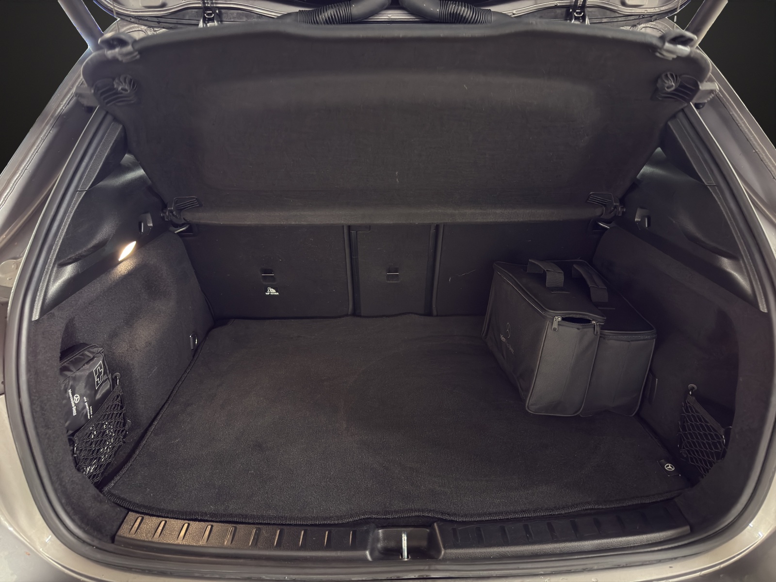 MERCEDES-BENZ EQA 300 AMG Line 4Matic - 17