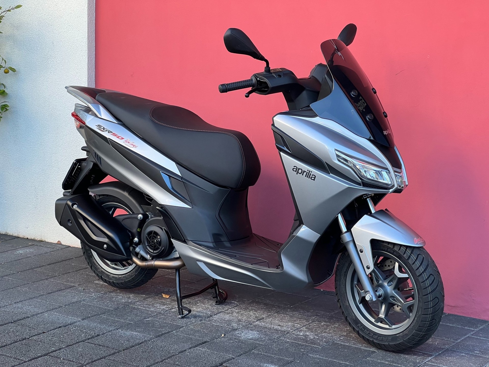 APRILIA SXR 50 (45kM/h) - 2