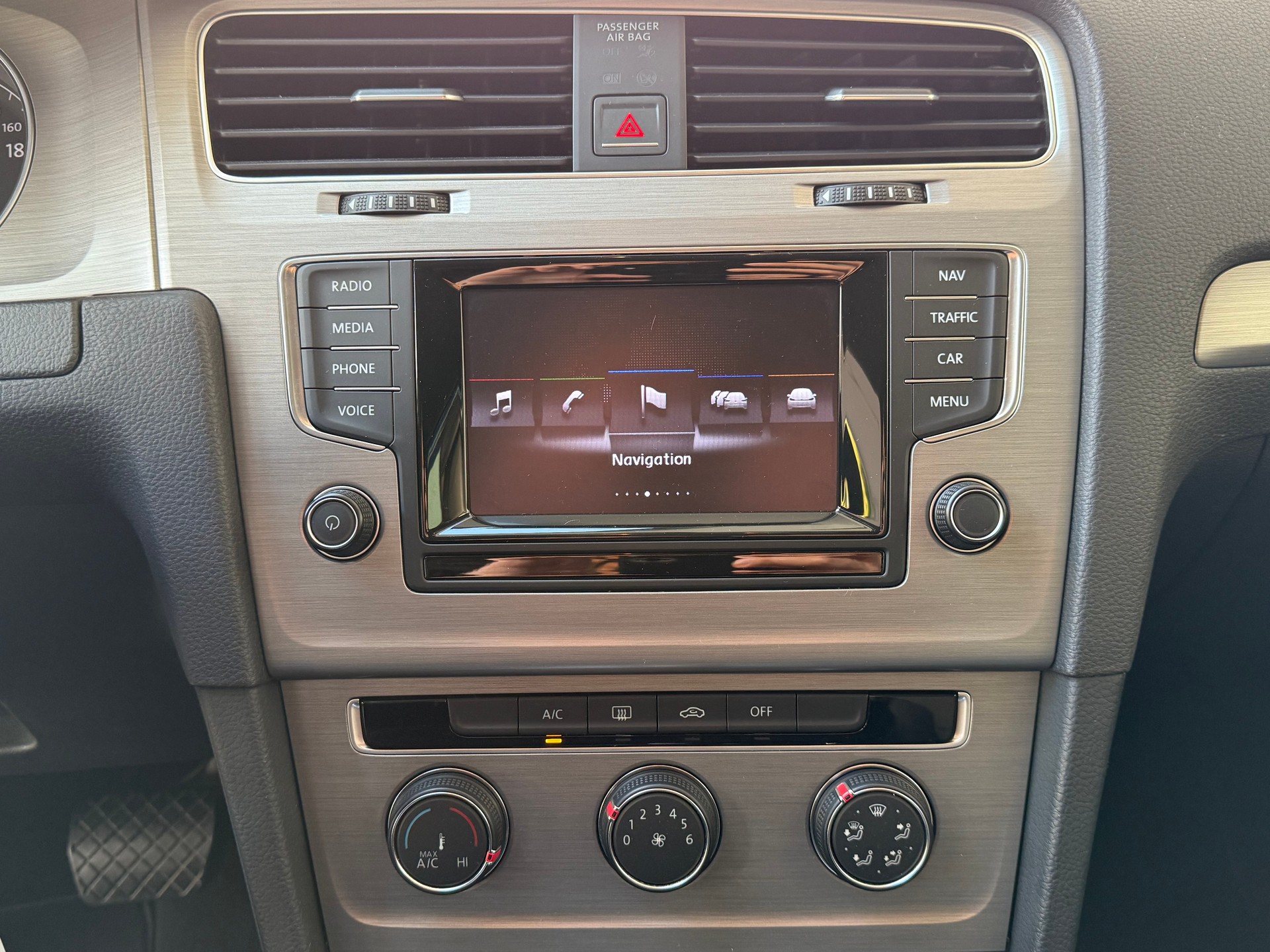 VW GOLF - 19