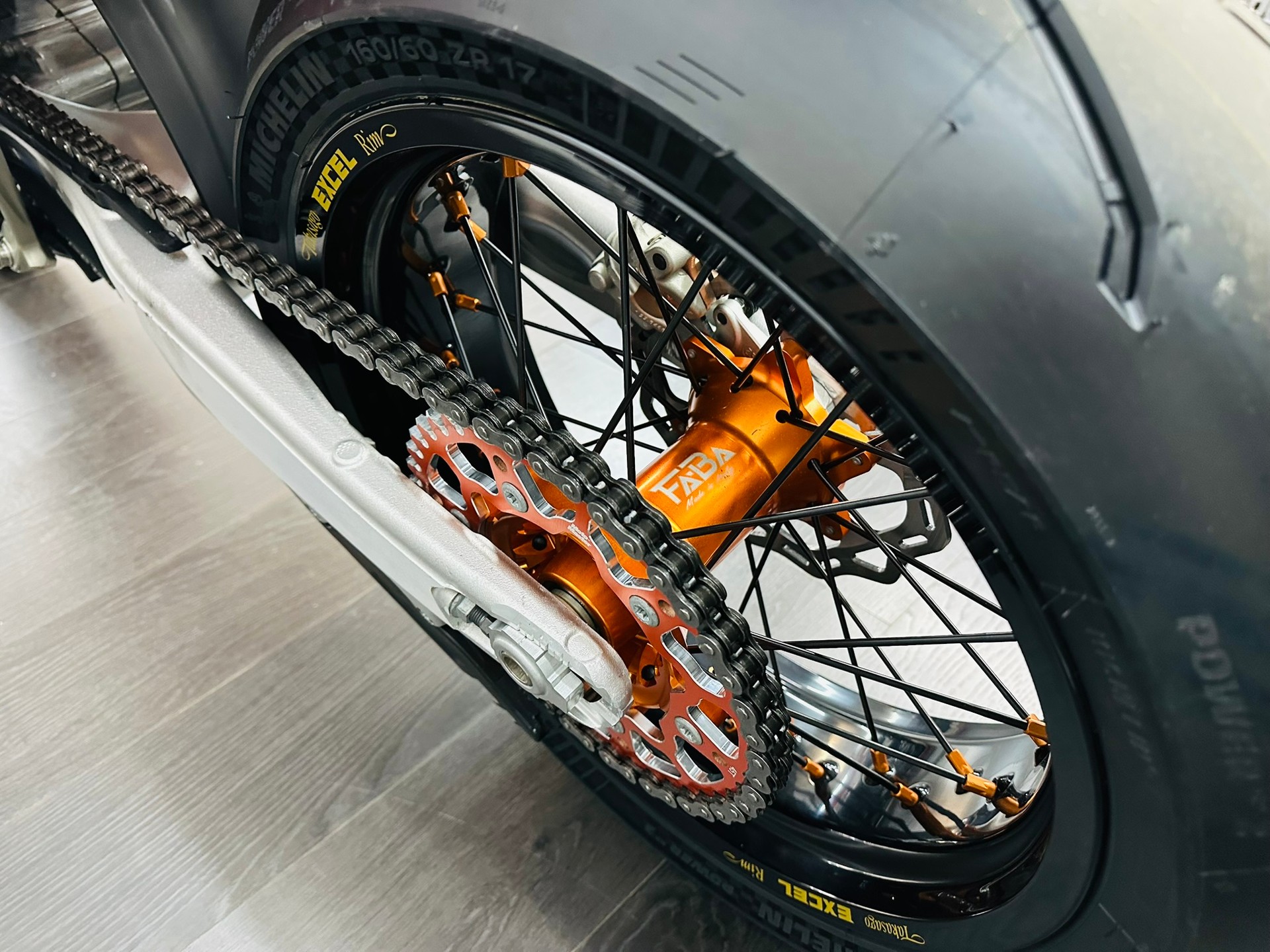 KTM 300 EXC Supermoto - 8