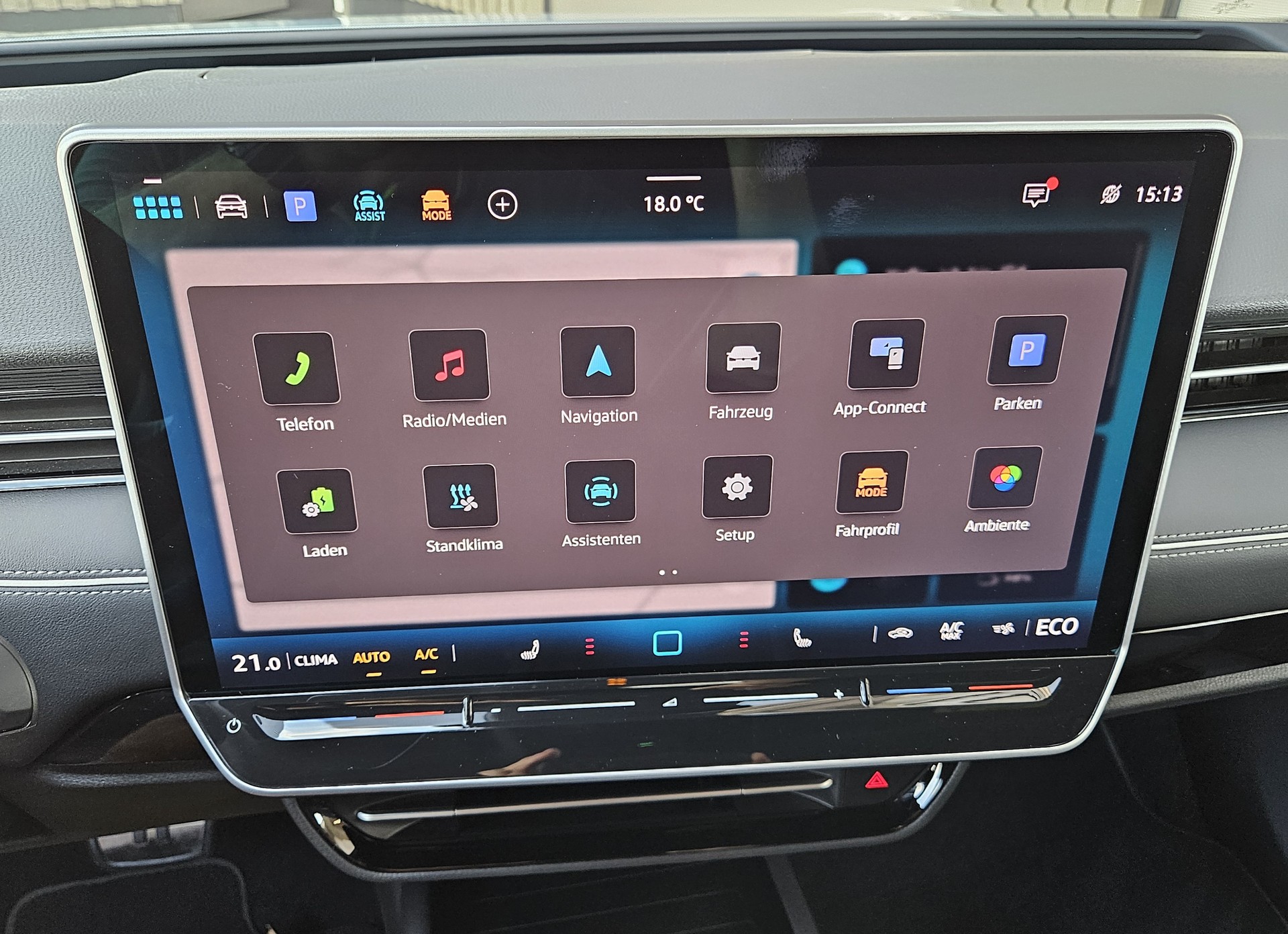 VW ID.7 Pro 77 kWh Lim. United Modell 2025 mit Anhängerkupplung - 19