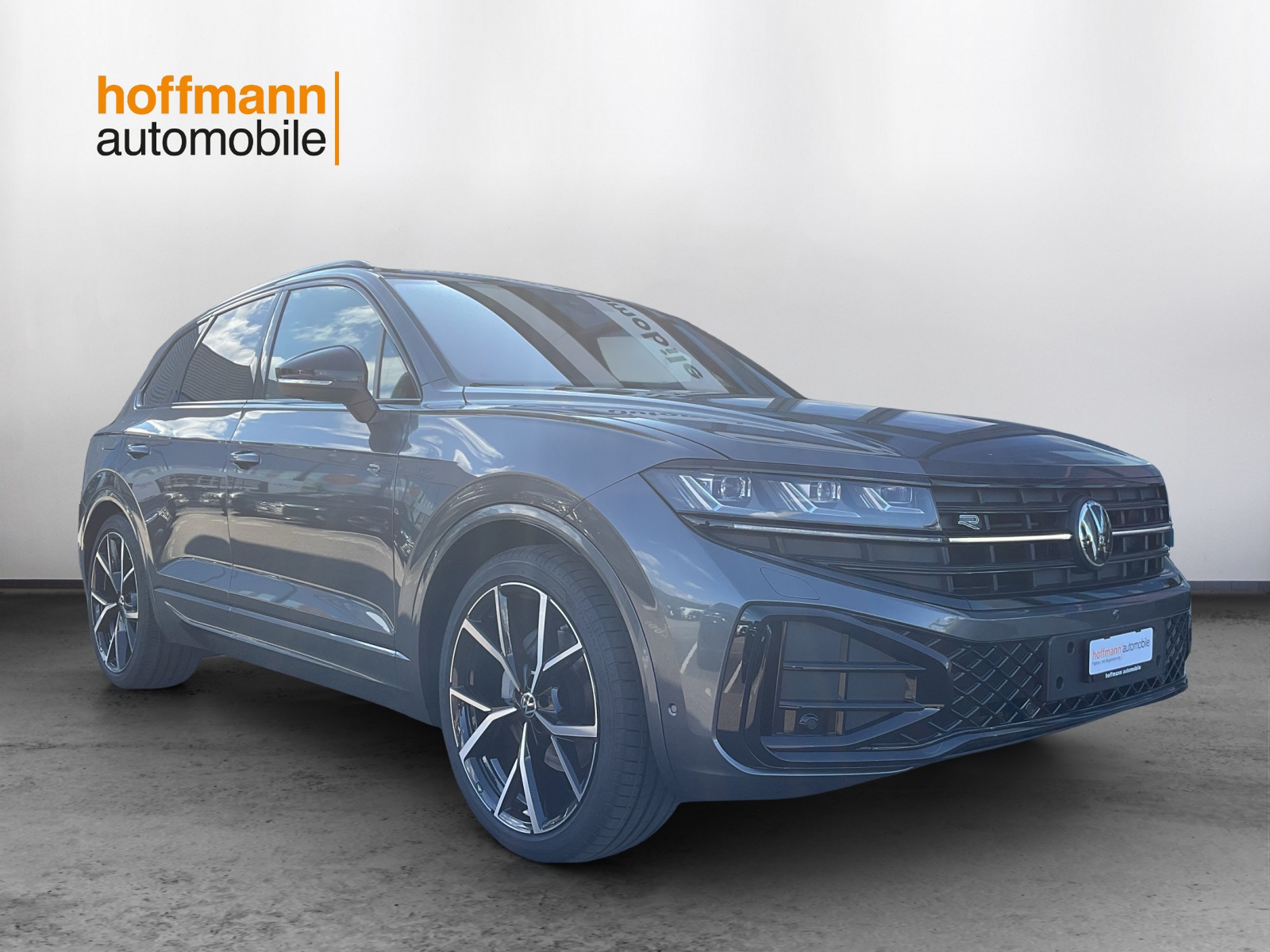 VW Touareg 3.0 TDI R-Line Tiptronic - 3