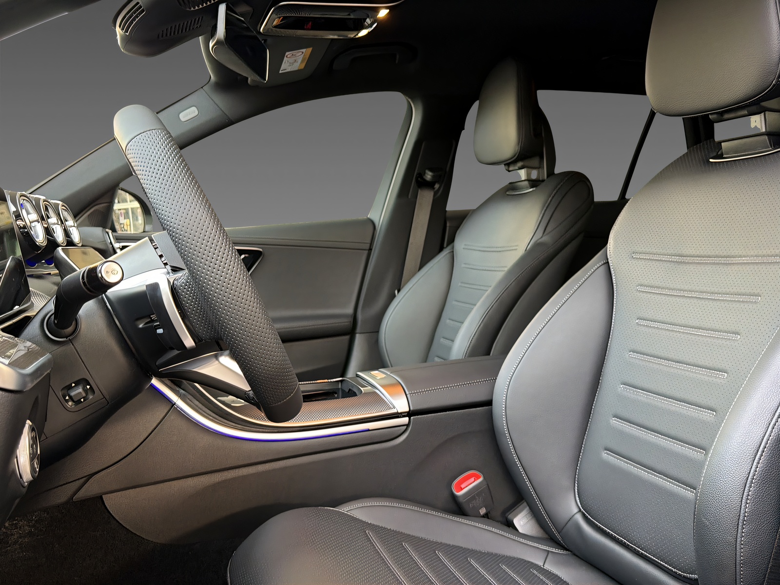 MERCEDES-BENZ C 200 4Matic T-Modell - 9