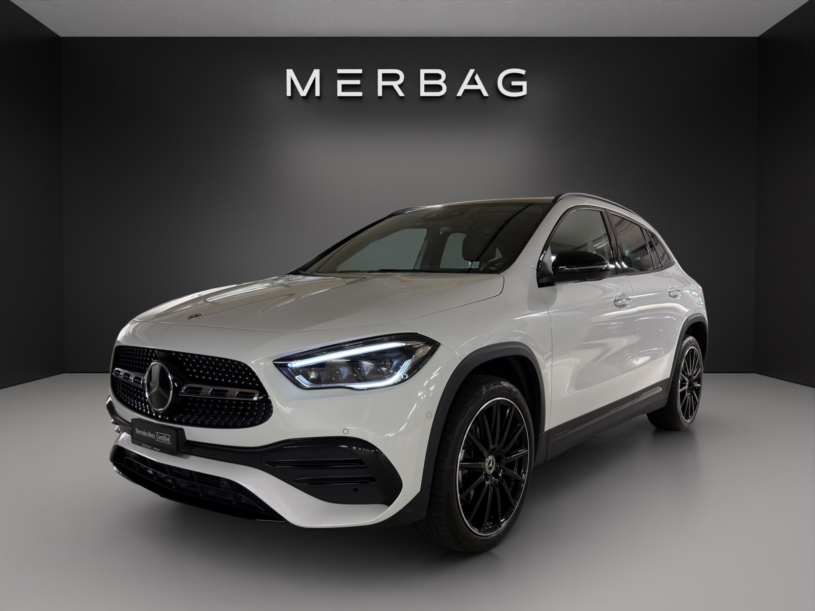 MERCEDES-BENZ GLA 250e AMG Line 8G-DCT - 3