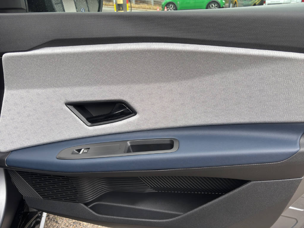 RENAULT R5 E-TECH 100% ELECTRIC Comfort Range Roland - 12