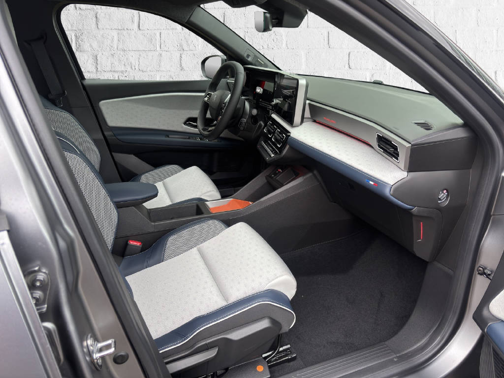 RENAULT R5 E-TECH 100% ELECTRIC Comfort Range Roland - 10