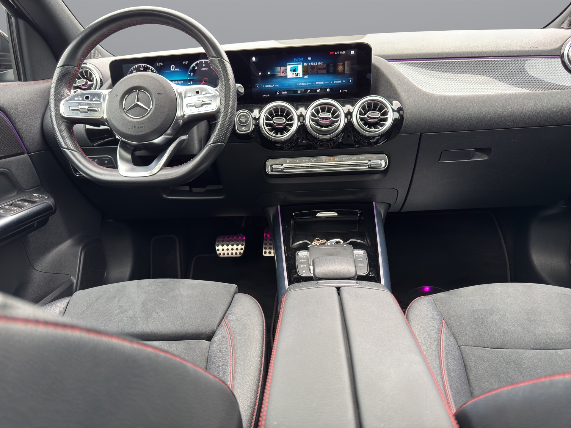 MERCEDES-BENZ GLA 250 AMG Line 4Matic - 9