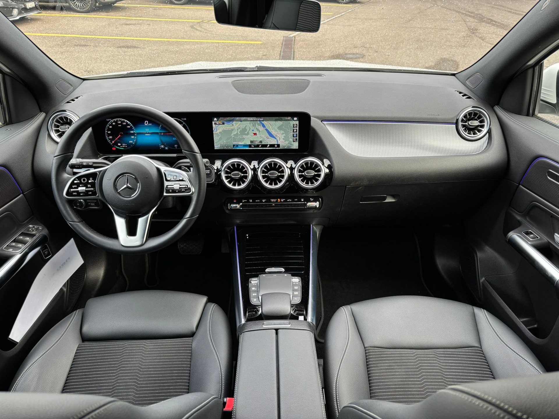 MERCEDES-BENZ EQA 300 4Matic Progressive - 8