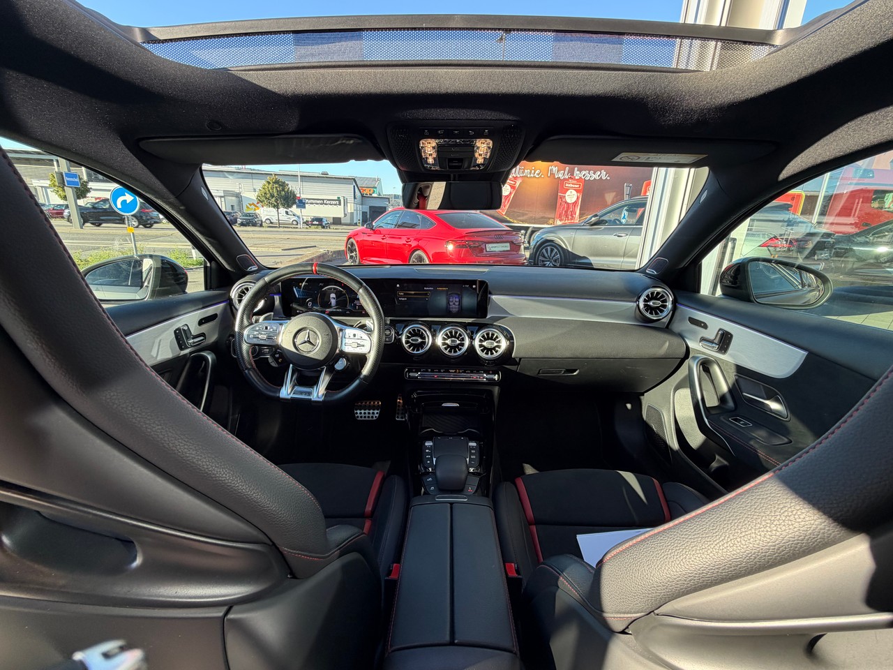 Mercedes-Benz A 35 AMG 4Matic Speedshift, Bild 13