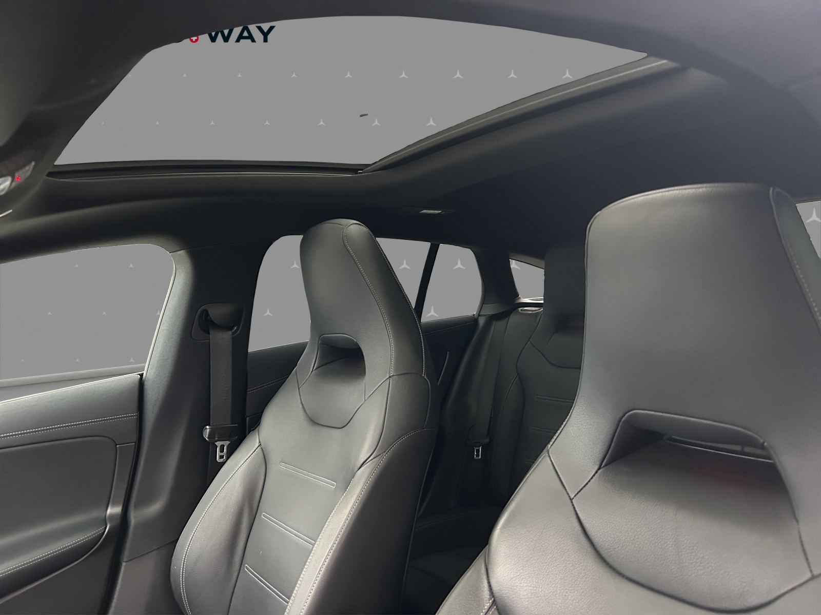 MERCEDES-BENZ CLA Shooting Brake 250 4Matic 7G-DCT AMG Line - 11