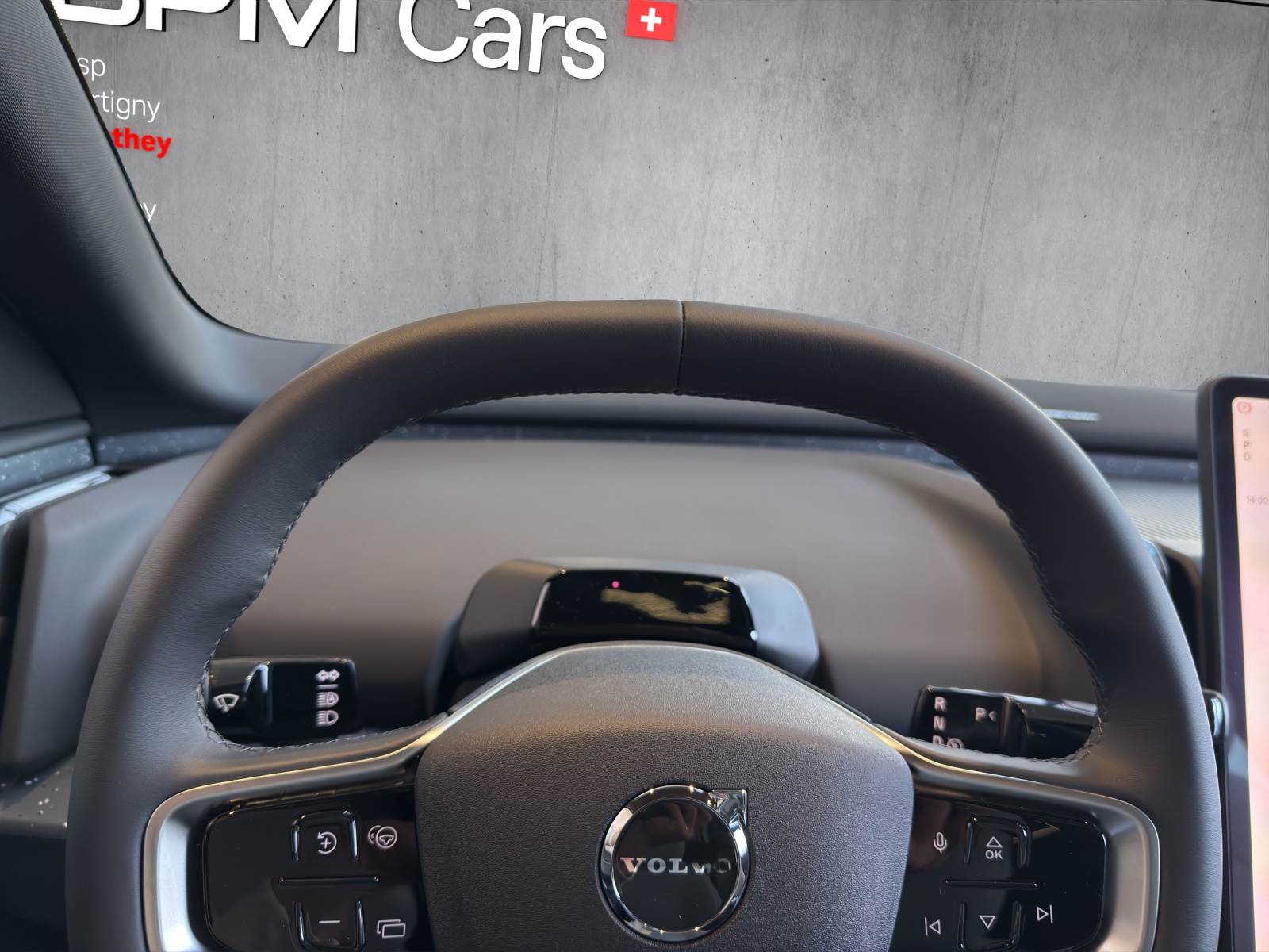 VOLVO EX30 E60 69kWh Single Motor Extended Range Ultra - 17