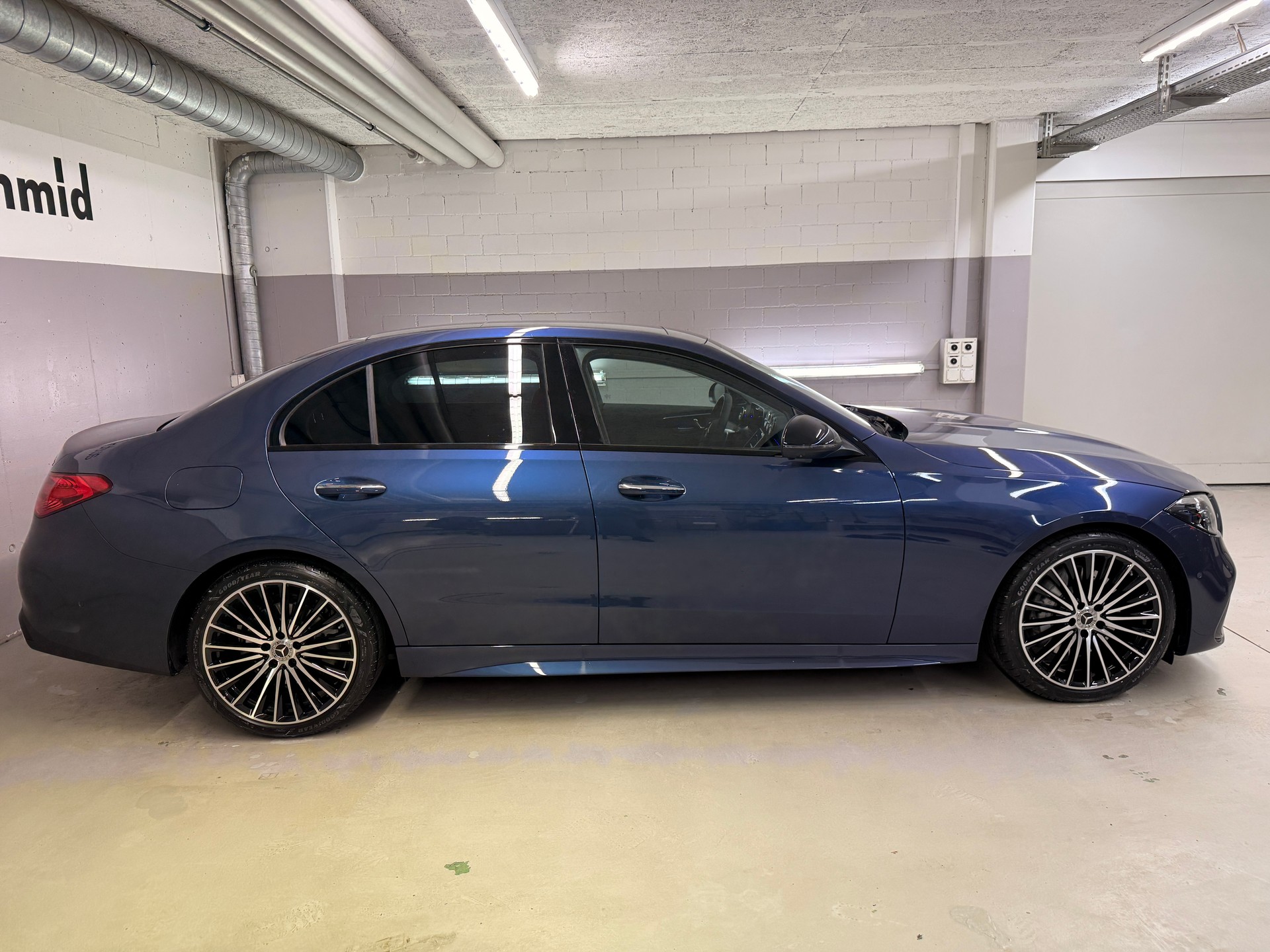 MERCEDES-BENZ C 300 4MATIC Limousine - 3