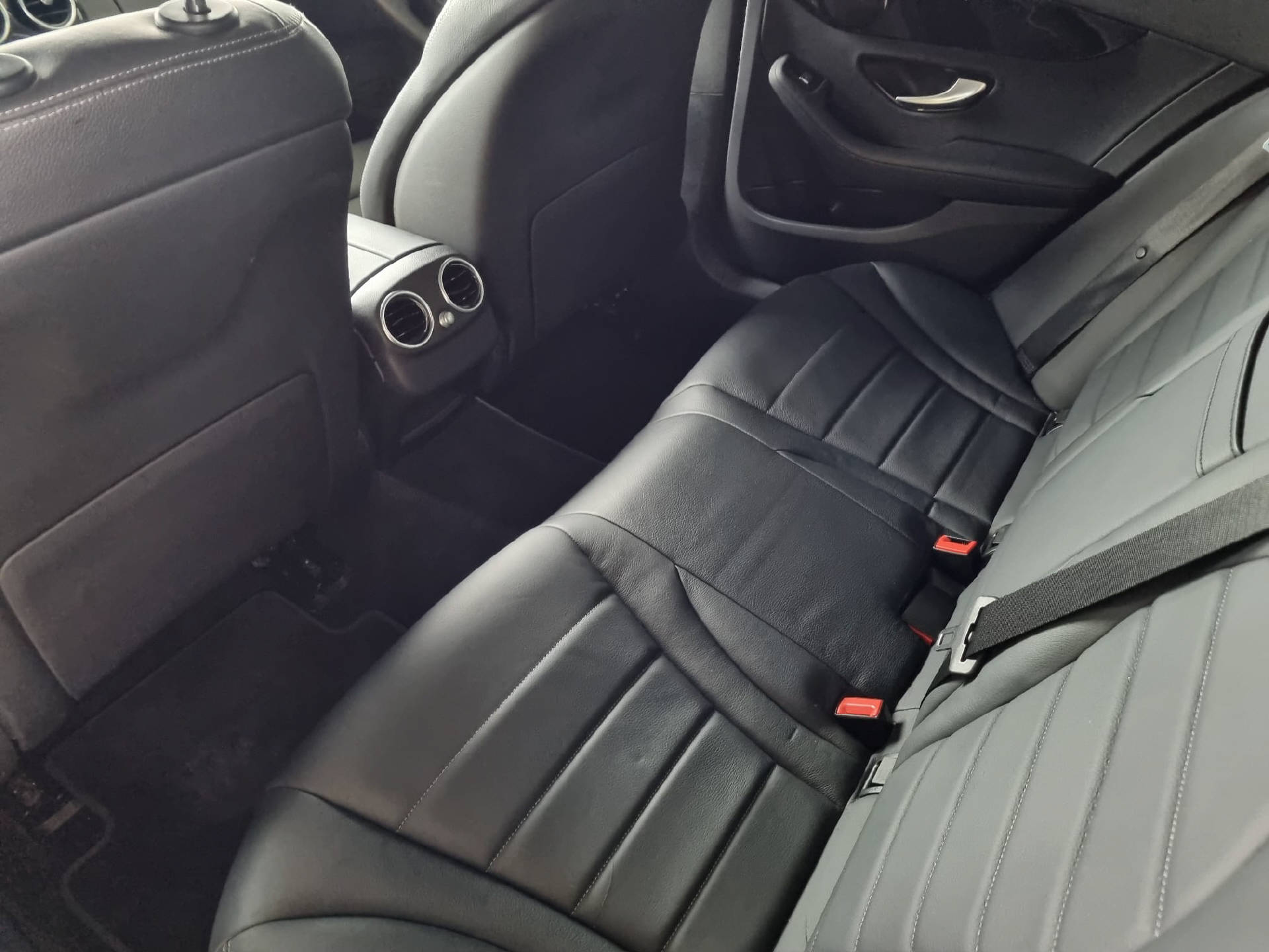 MERCEDES-BENZ C 200 Avantgarde 4matic Kombi-5