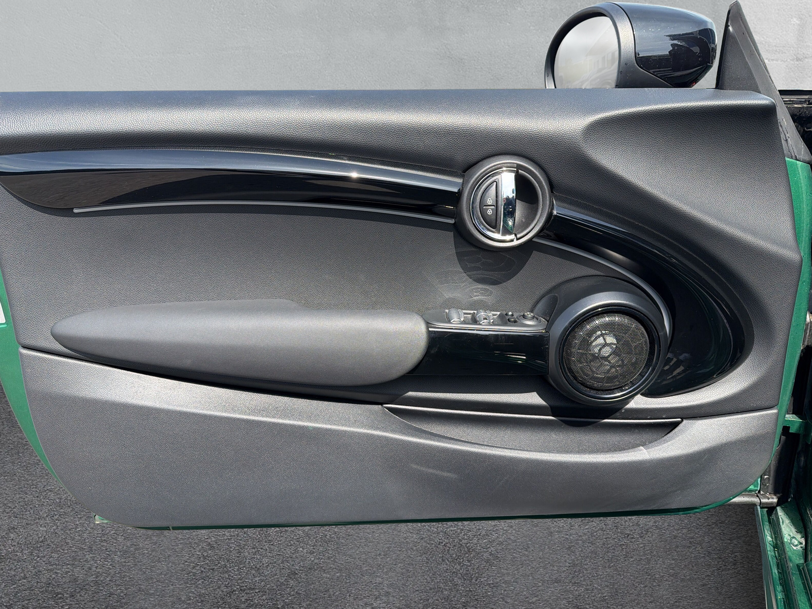 MINI Cabrio F57 2.0i John Cooper Works SAG - 17