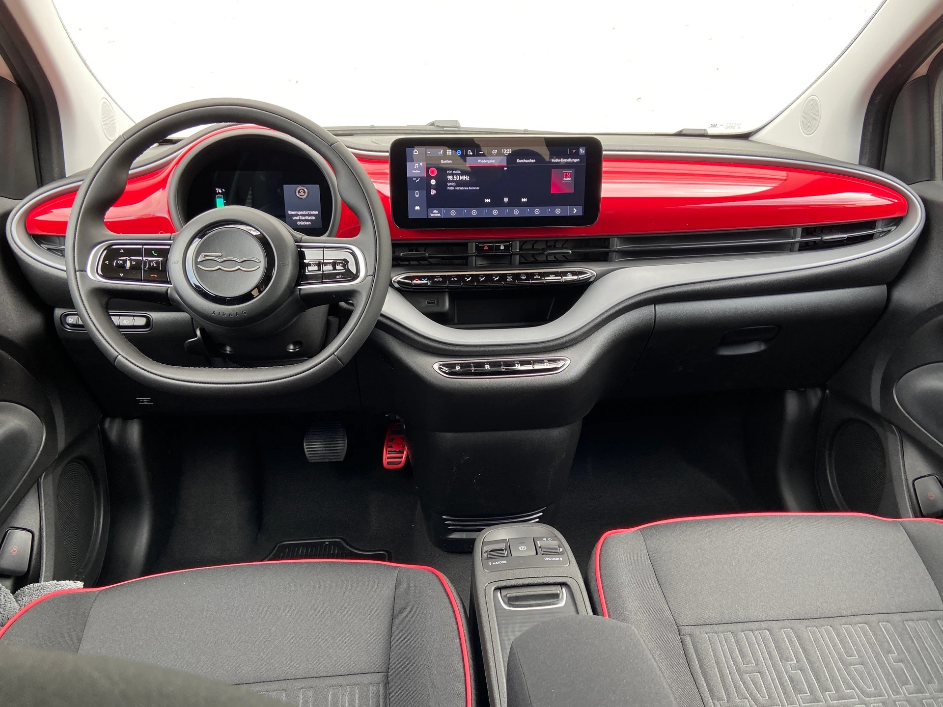 FIAT 500 electric 87 kW Red - 5