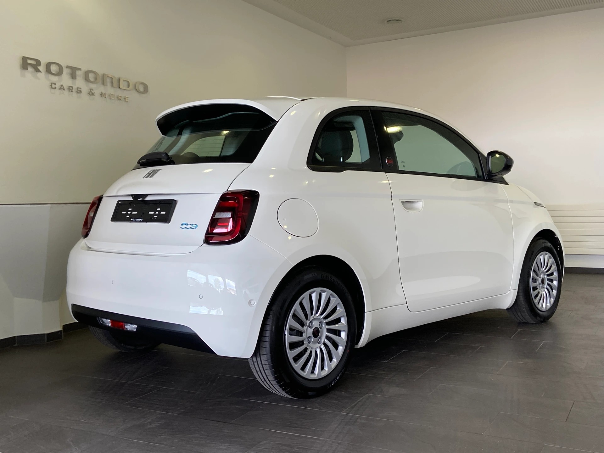 FIAT 500 electric 87 kW Red - 2