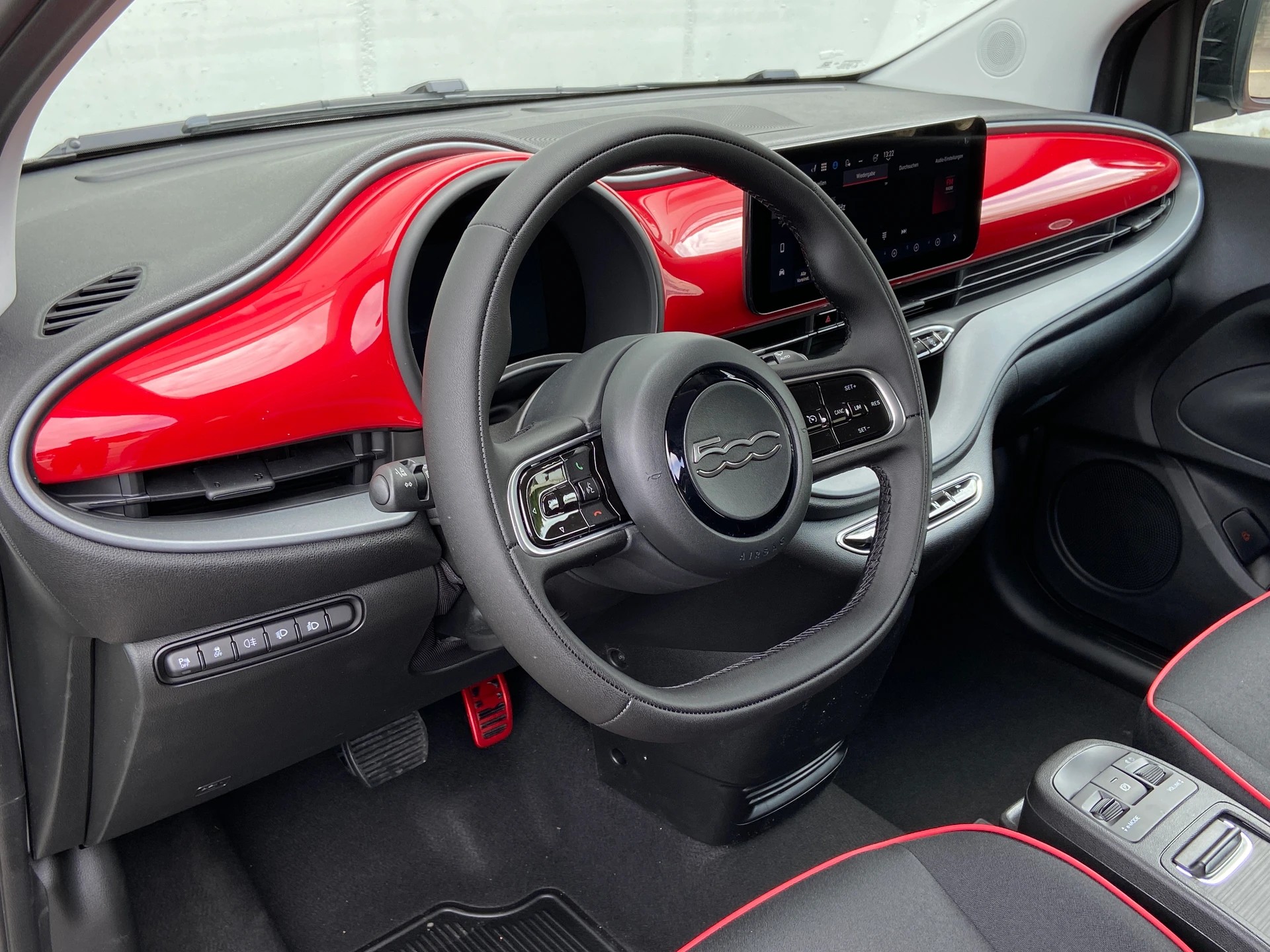 FIAT 500 electric 87 kW Red - 6