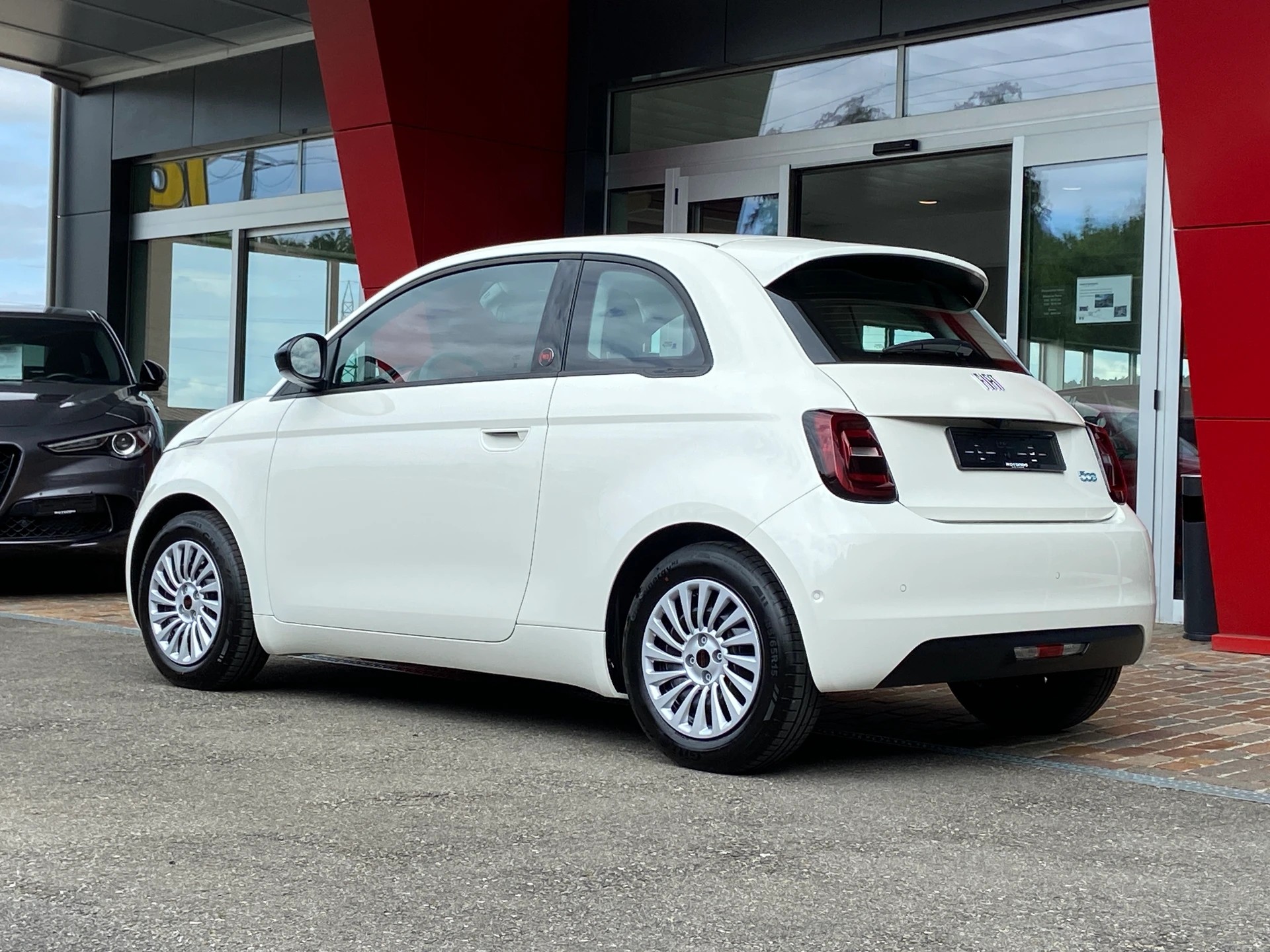 FIAT 500 electric 87 kW Red - 16