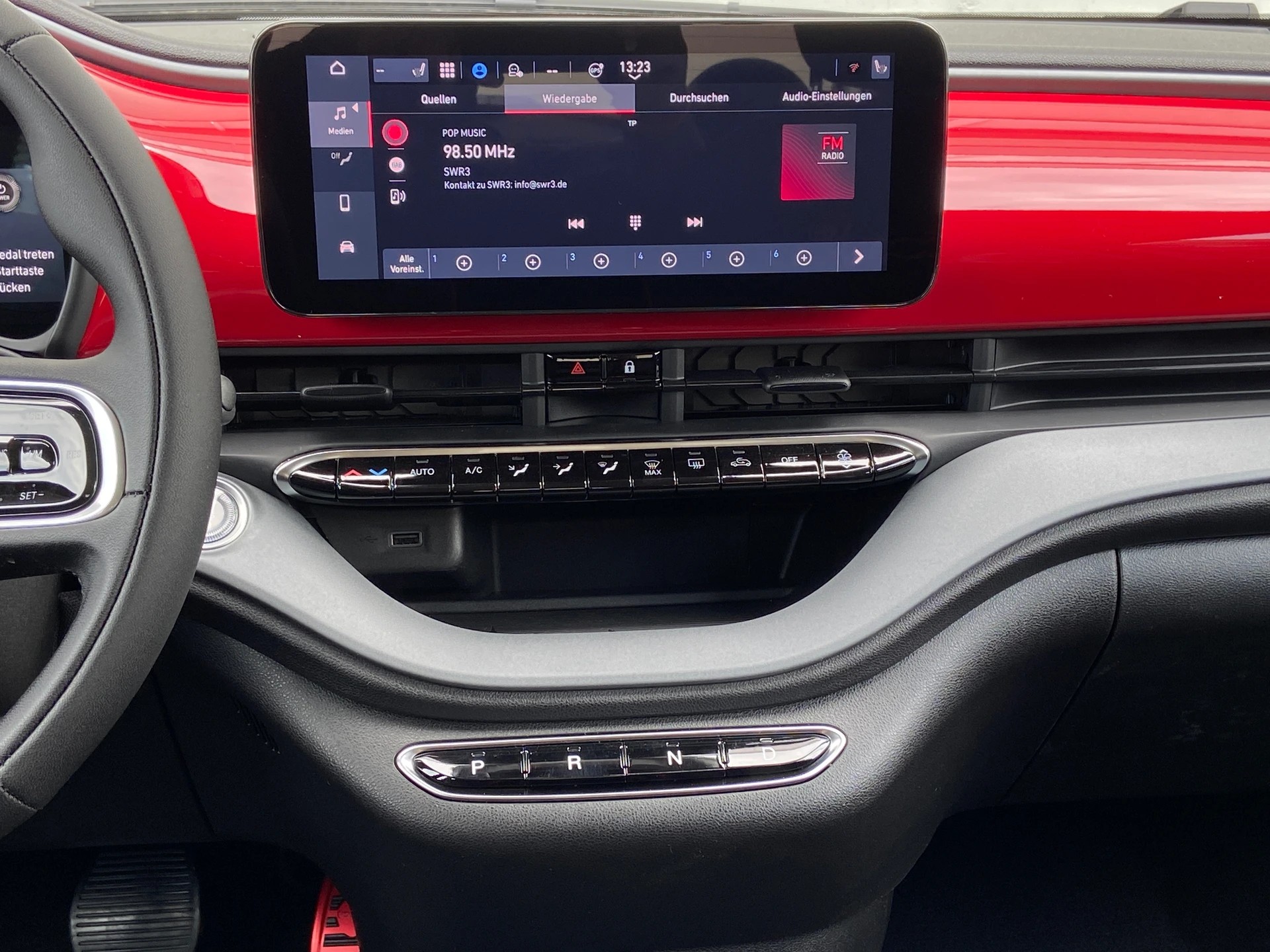 FIAT 500 electric 87 kW Red - 10