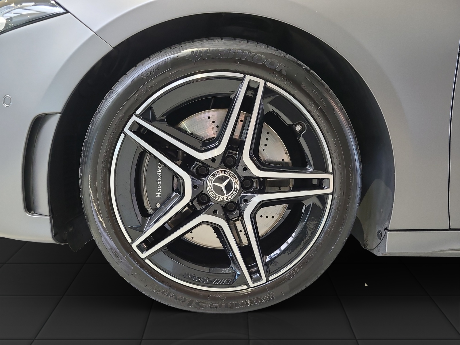 MERCEDES-BENZ A-CLASS W177 A 250 AMG Line 4 - 10
