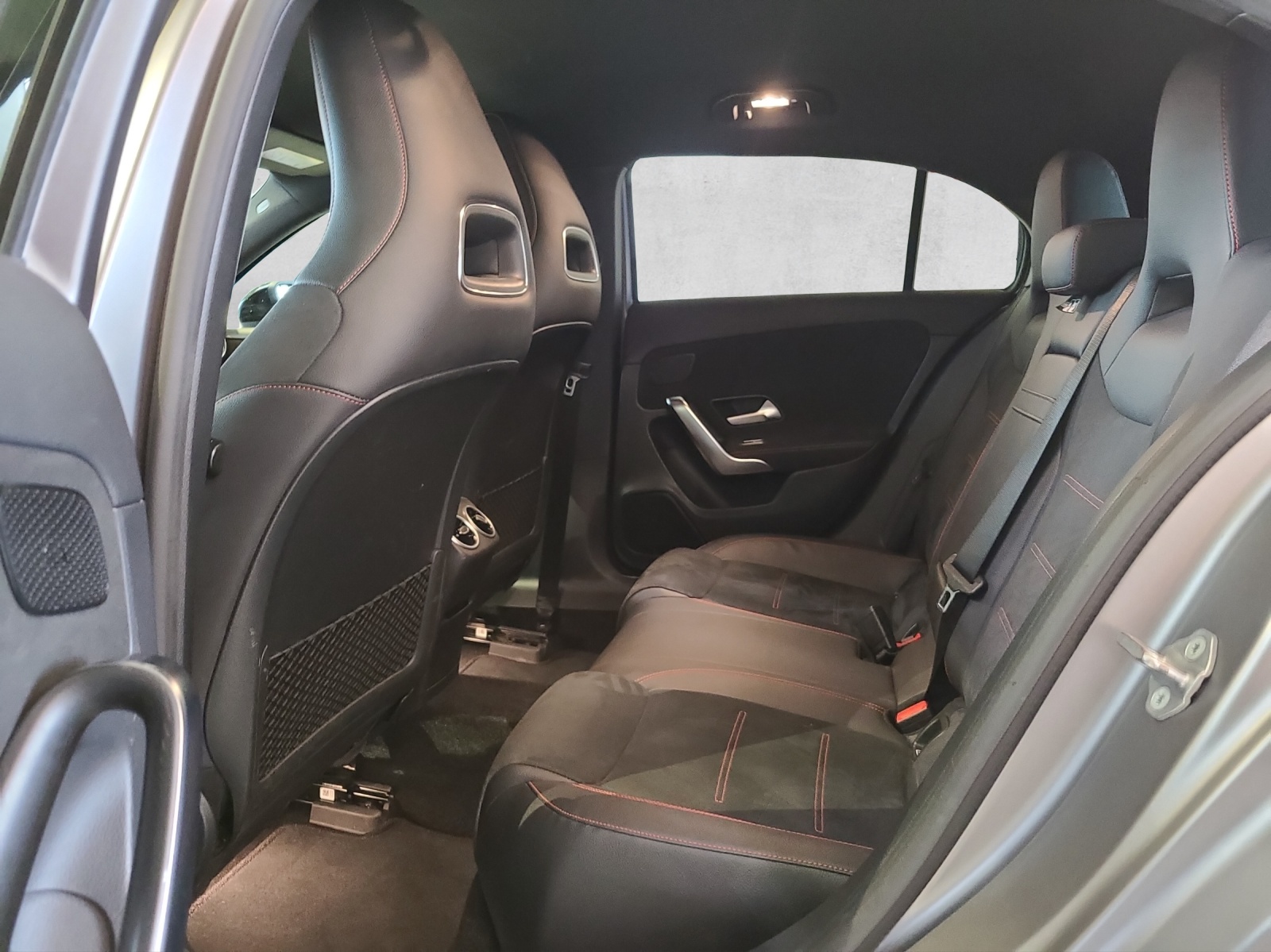 MERCEDES-BENZ A-CLASS W177 A 250 AMG Line 4 - 11