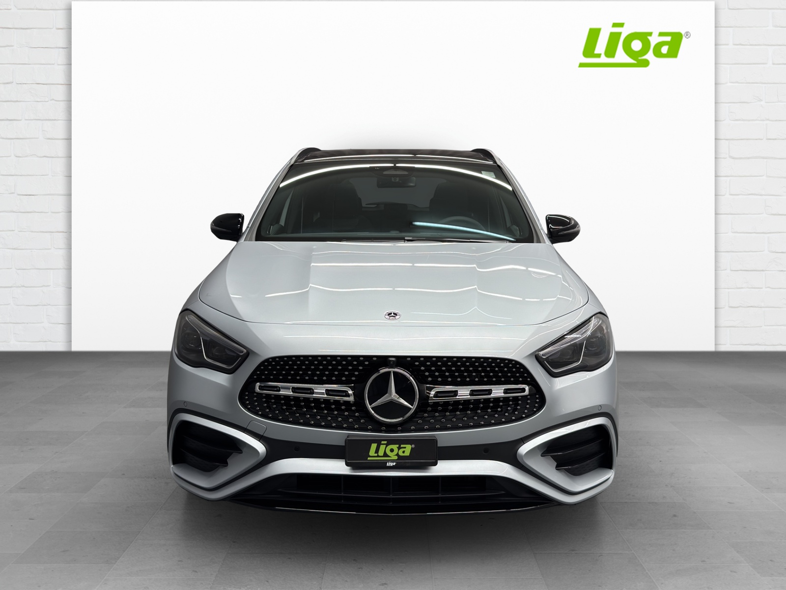 MERCEDES-BENZ GLA 220 AMG Line 4Matic - 2