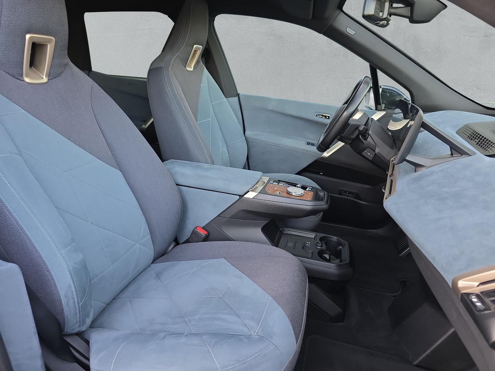 BMW iX 50 Sport xDrive I20 (CH) 100 % ÉLECTRIQUE - 13