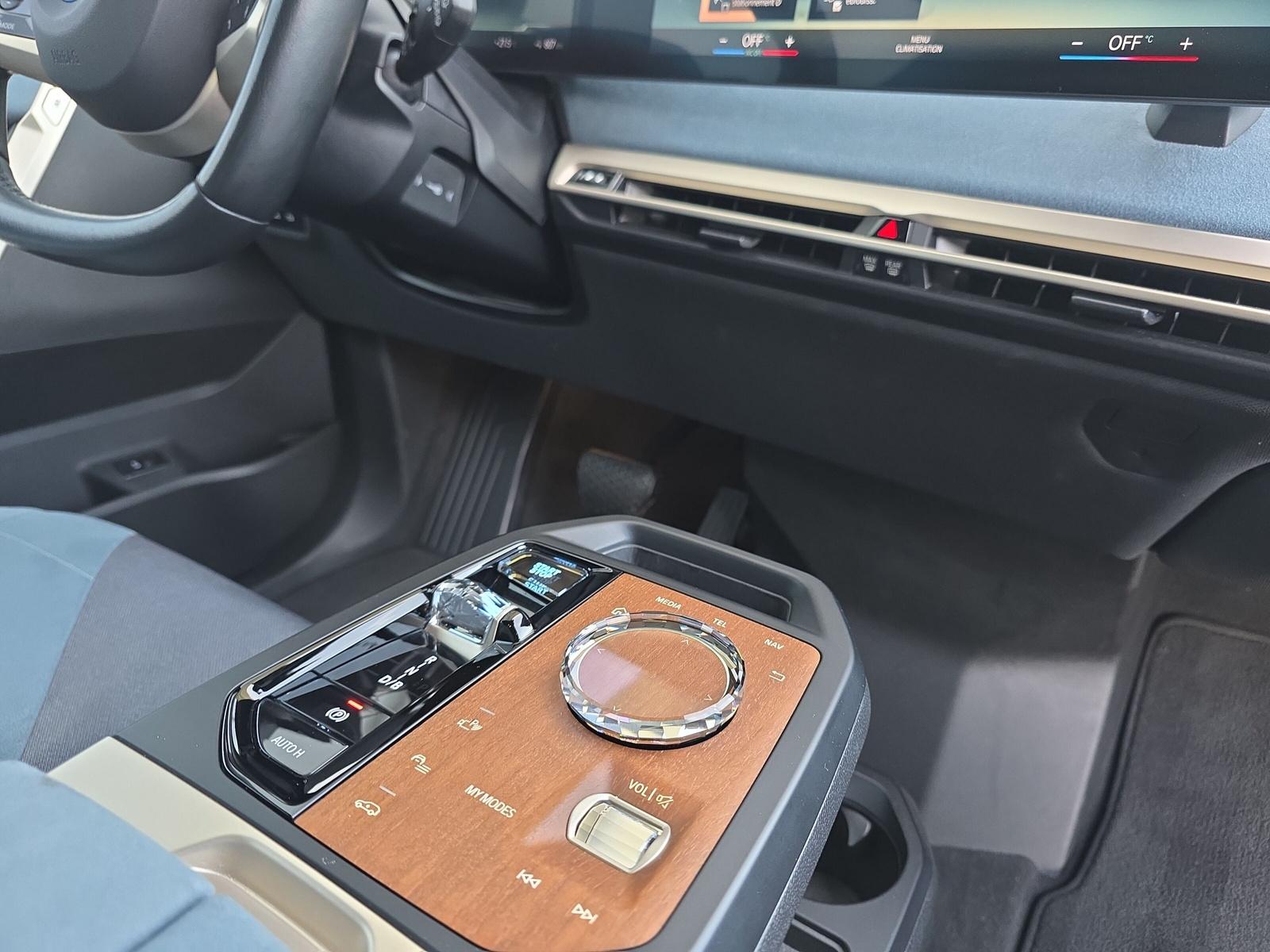BMW iX 50 Sport xDrive I20 (CH) 100 % ÉLECTRIQUE - 15