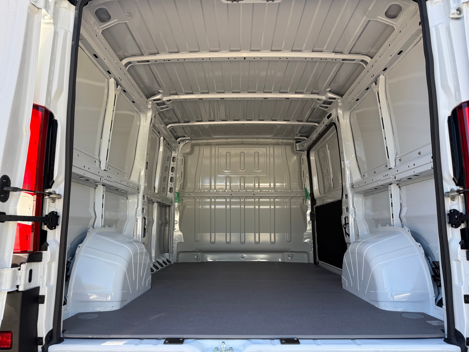 FIAT Ducato 33 2.2 MJ 140 L2H1 - 4
