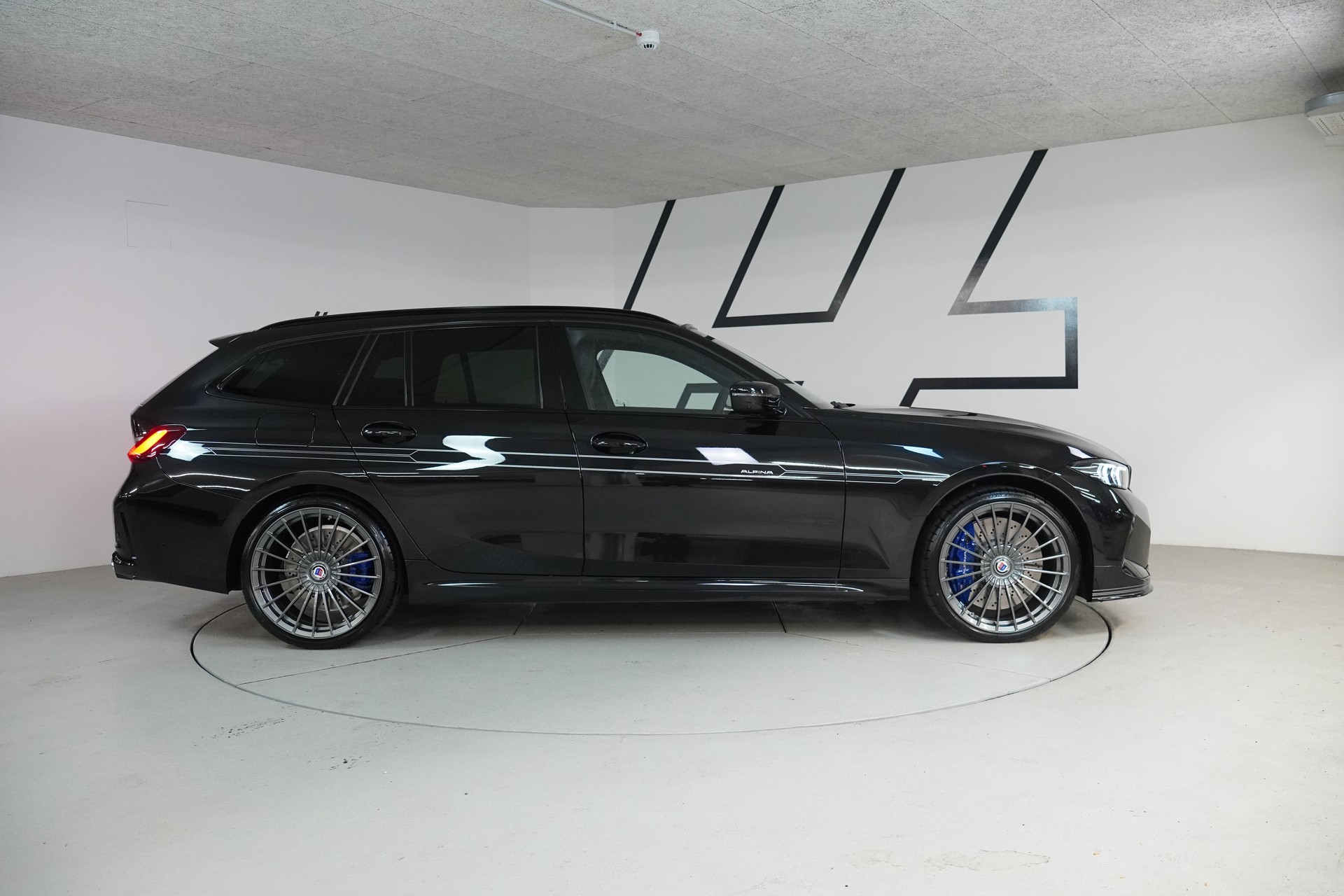 BMW-ALPINA D3 S BiTurbo Touring 3.0d xDrive Switch-Tronic - 8